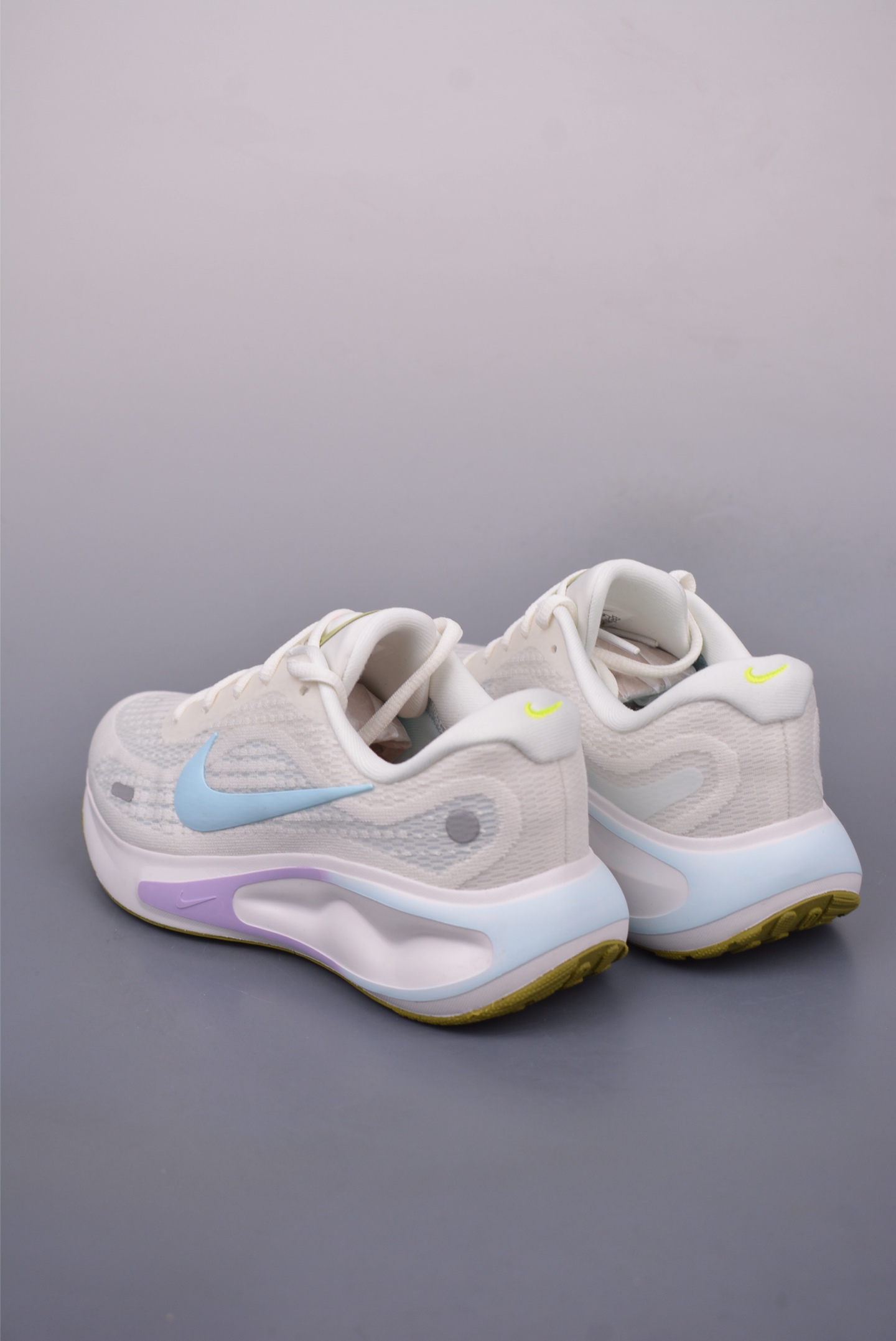 180 Nike Journey Run 2024跑步鞋 HV1798-141