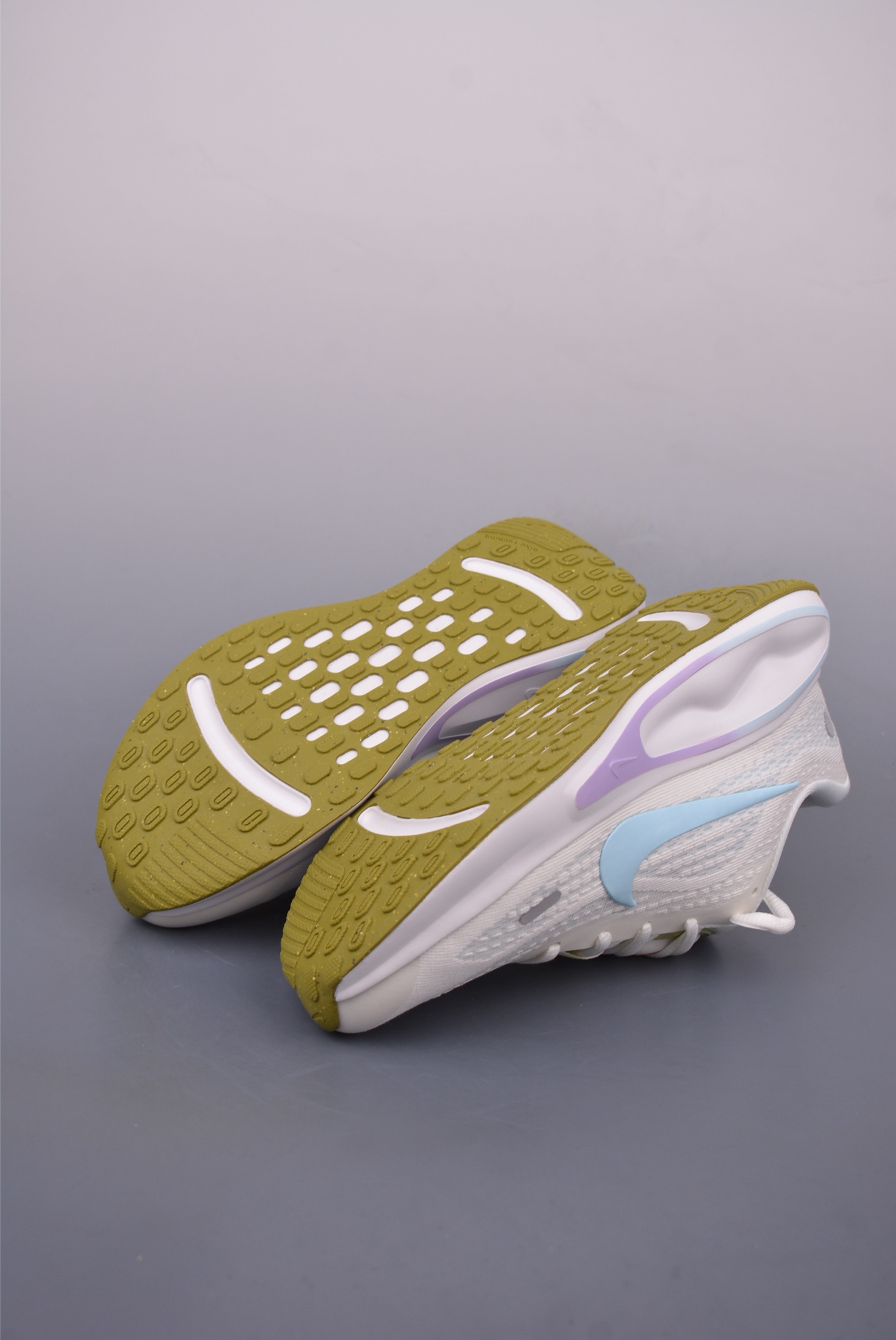 180 Nike Journey Run 2024跑步鞋 HV1798-141