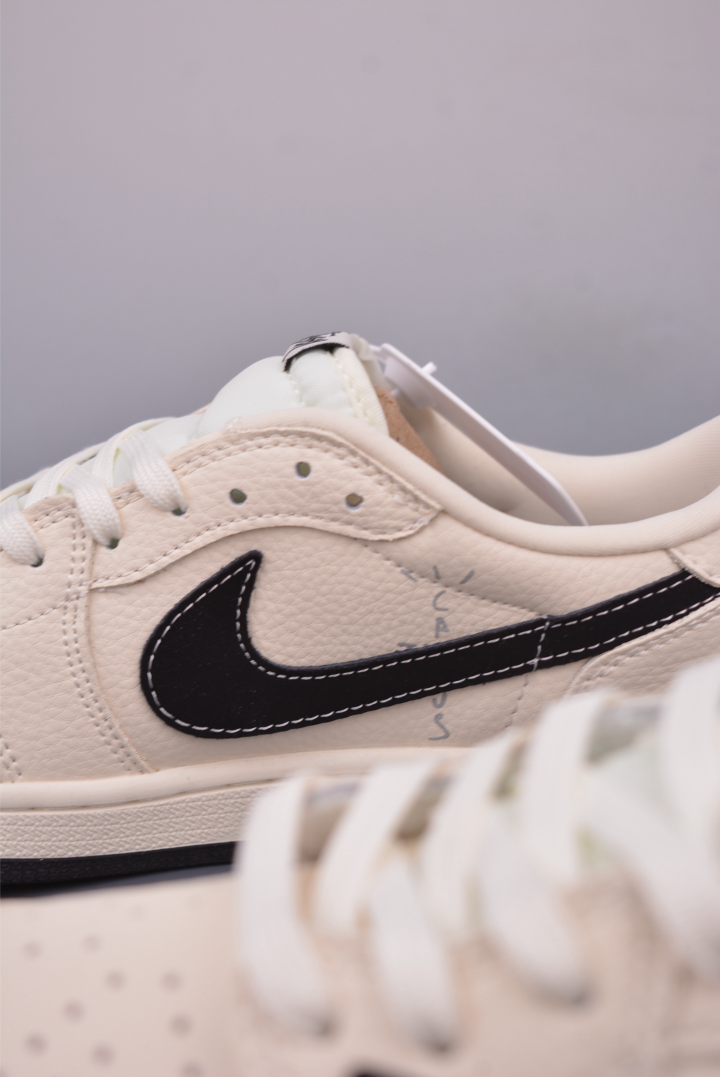 280 Fragment x Travis Scott x 斯图西 Air Jordan 1 Low 三方联名倒钩 XS2024-043