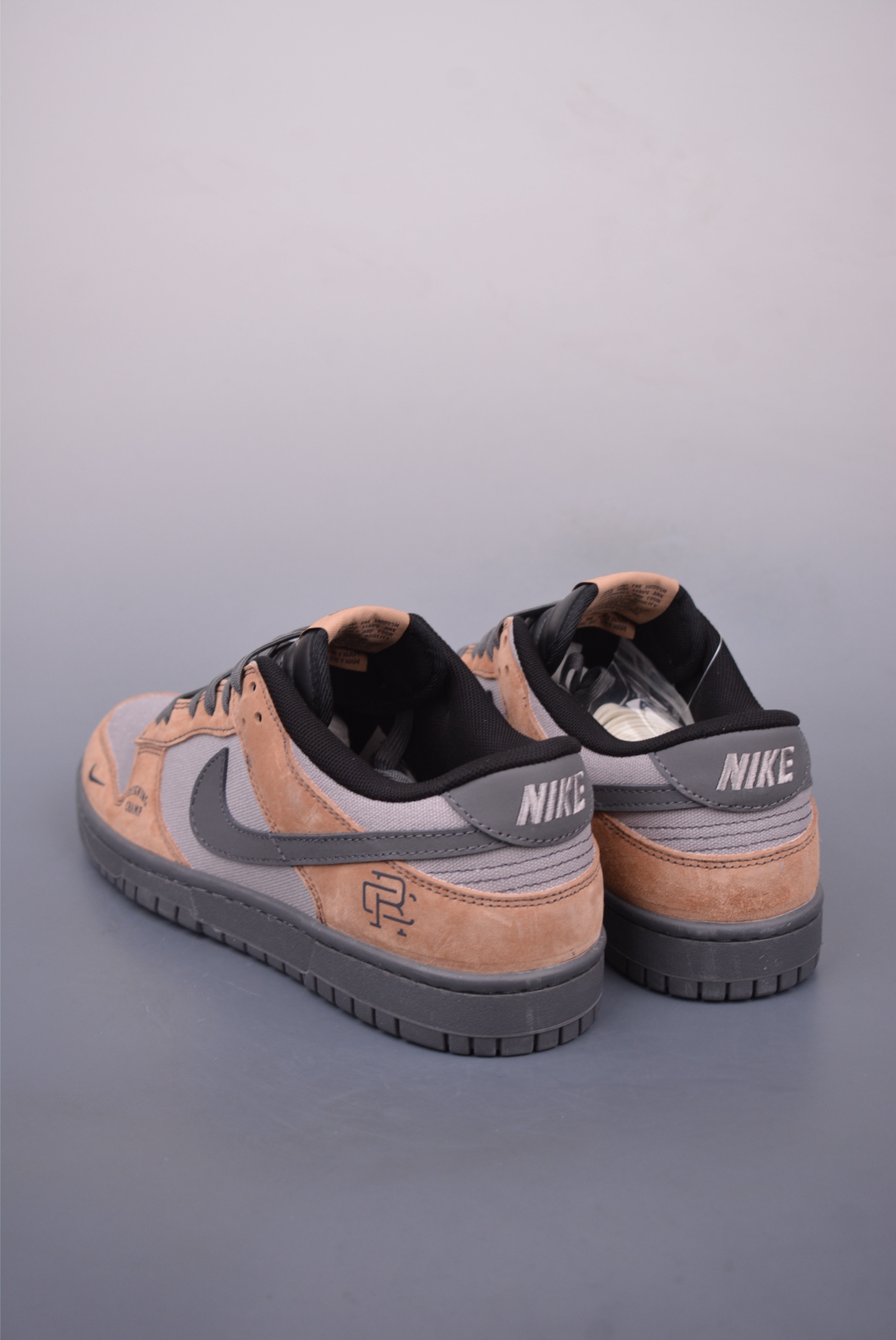 Nike SB Dunk Low Balenciaga Style Deconstructed Lacing Sneakers 2 i1746751350485 564 0 1