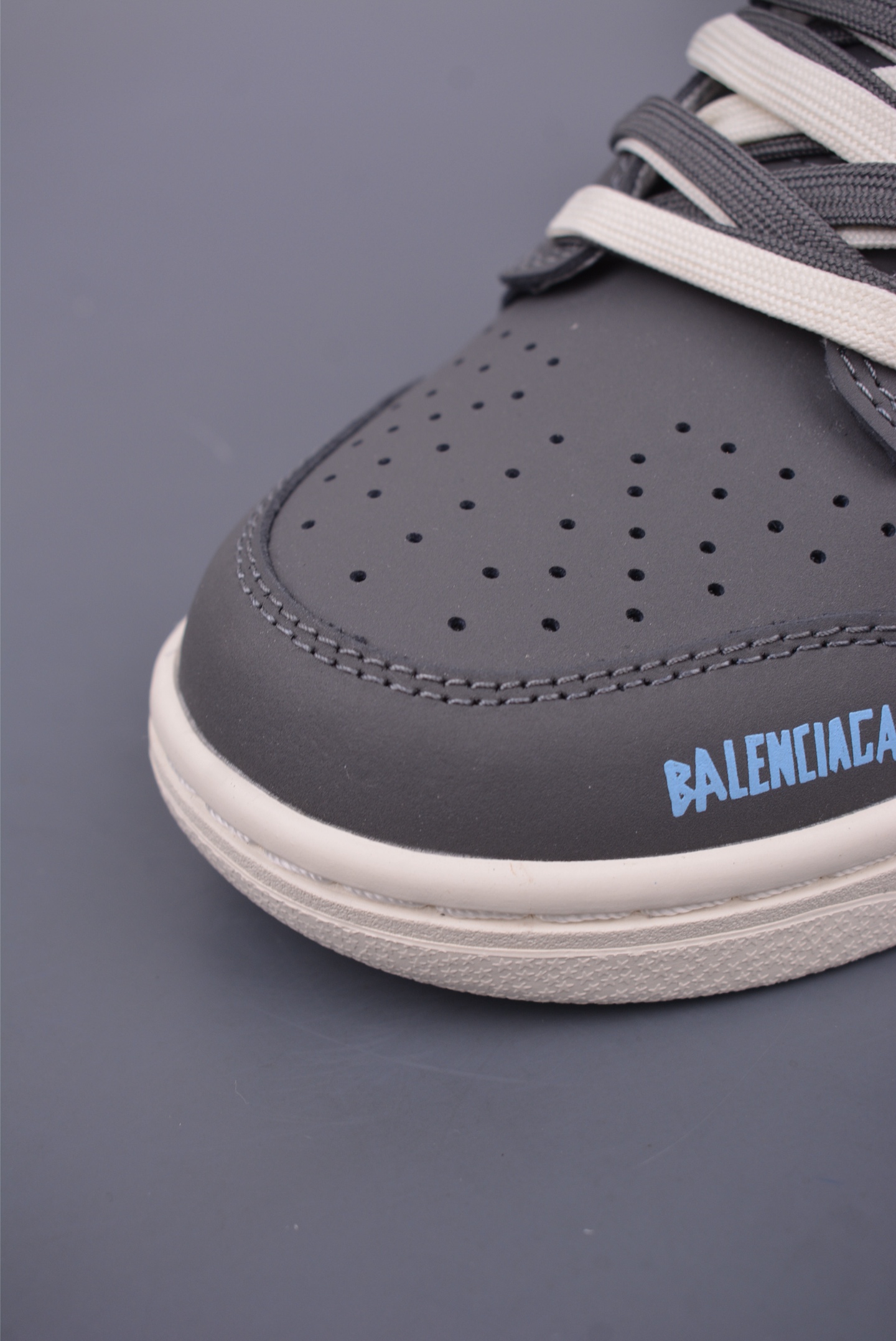 260 Nike SB Dunk Low 巴黎世家联名 解构抽绳鞋带 FX1588-301