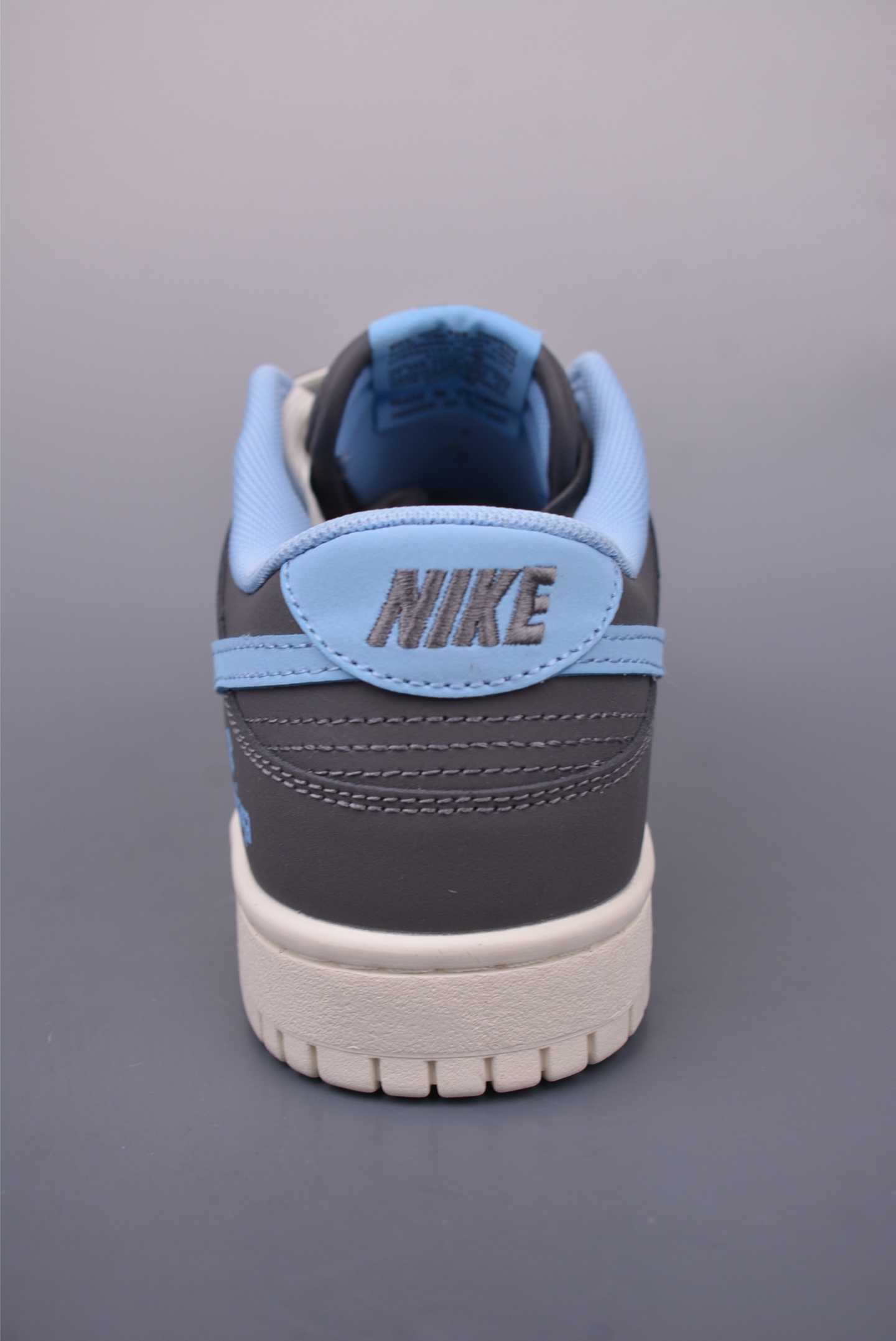 260 Nike SB Dunk Low 巴黎世家联名 解构抽绳鞋带 FX1588-301