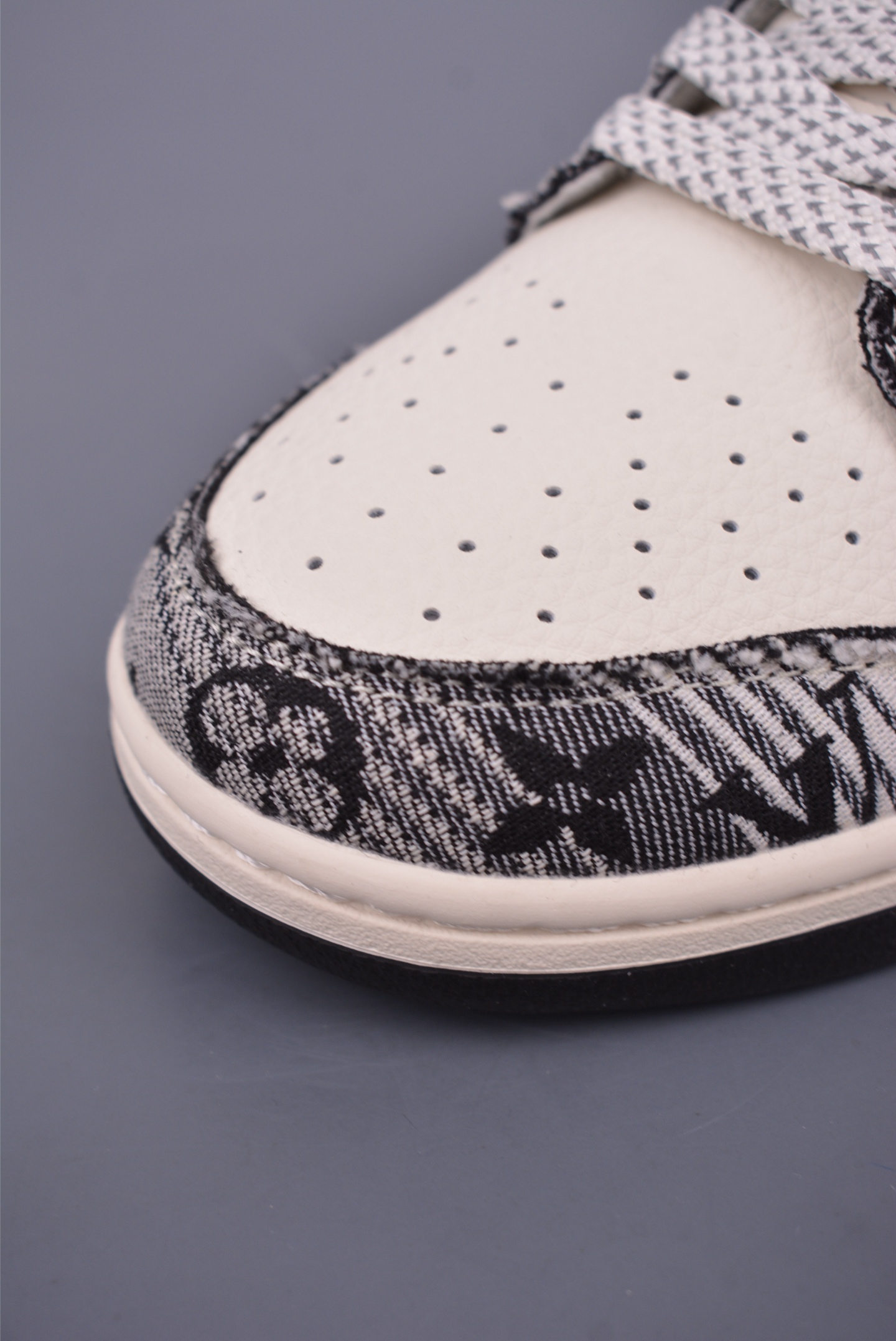 260 Nike SB Dunk Low LV联名 解构抽绳鞋带 JY6988-110