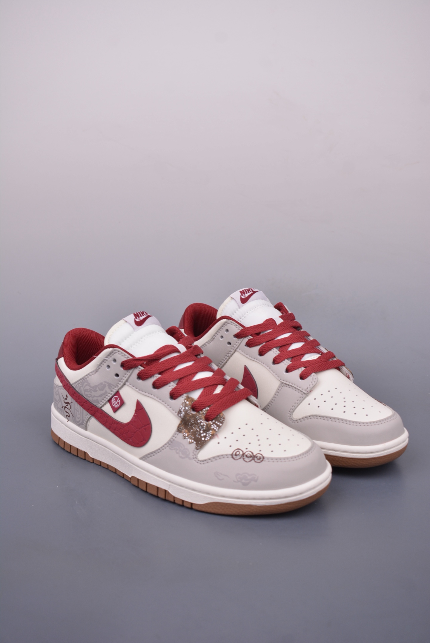 300 Nike SB Dunk Low 蛇年限定 解构抽绳鞋带 FB7160-161