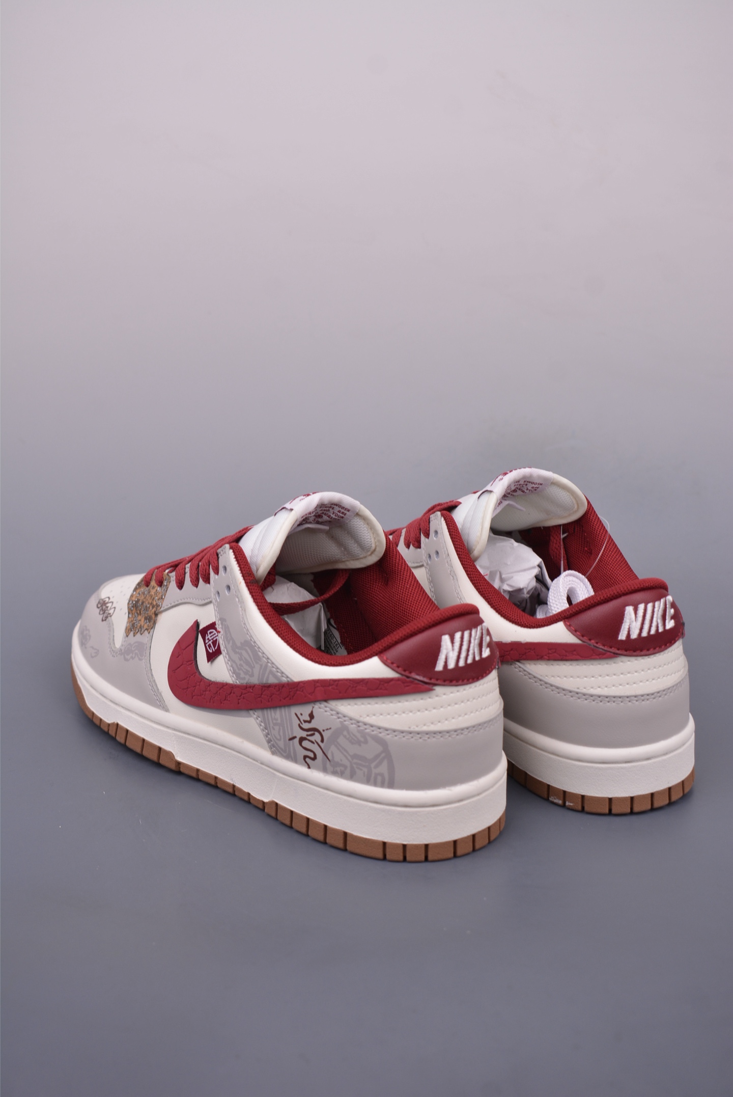 300 Nike SB Dunk Low 蛇年限定 解构抽绳鞋带 FB7160-161