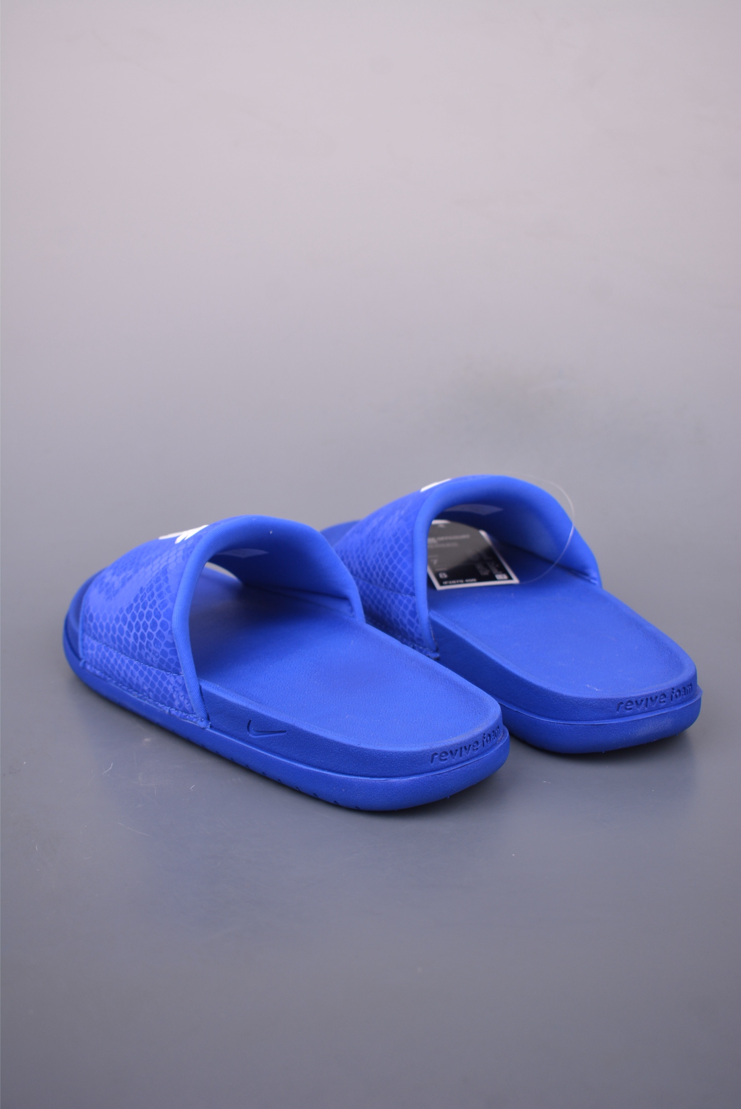 120 Nike Kobe Offcourt Slide ”Hyper Royal” 科比专属配色休闲拖鞋 IF287-400