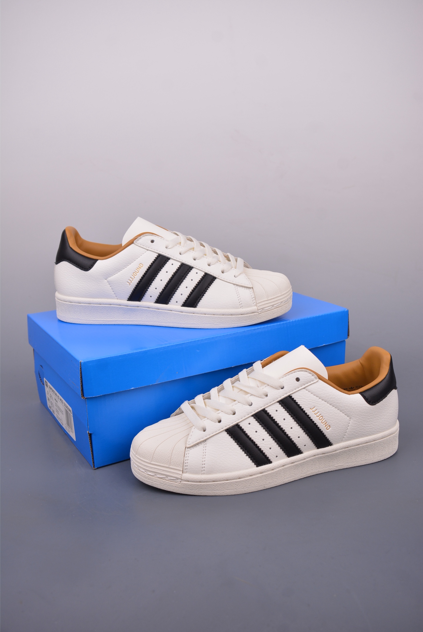 Adidas Superstar W JJJJOUND: Classic White Sneakers with Premium Leather 5 i1746752738432 6084 0 4