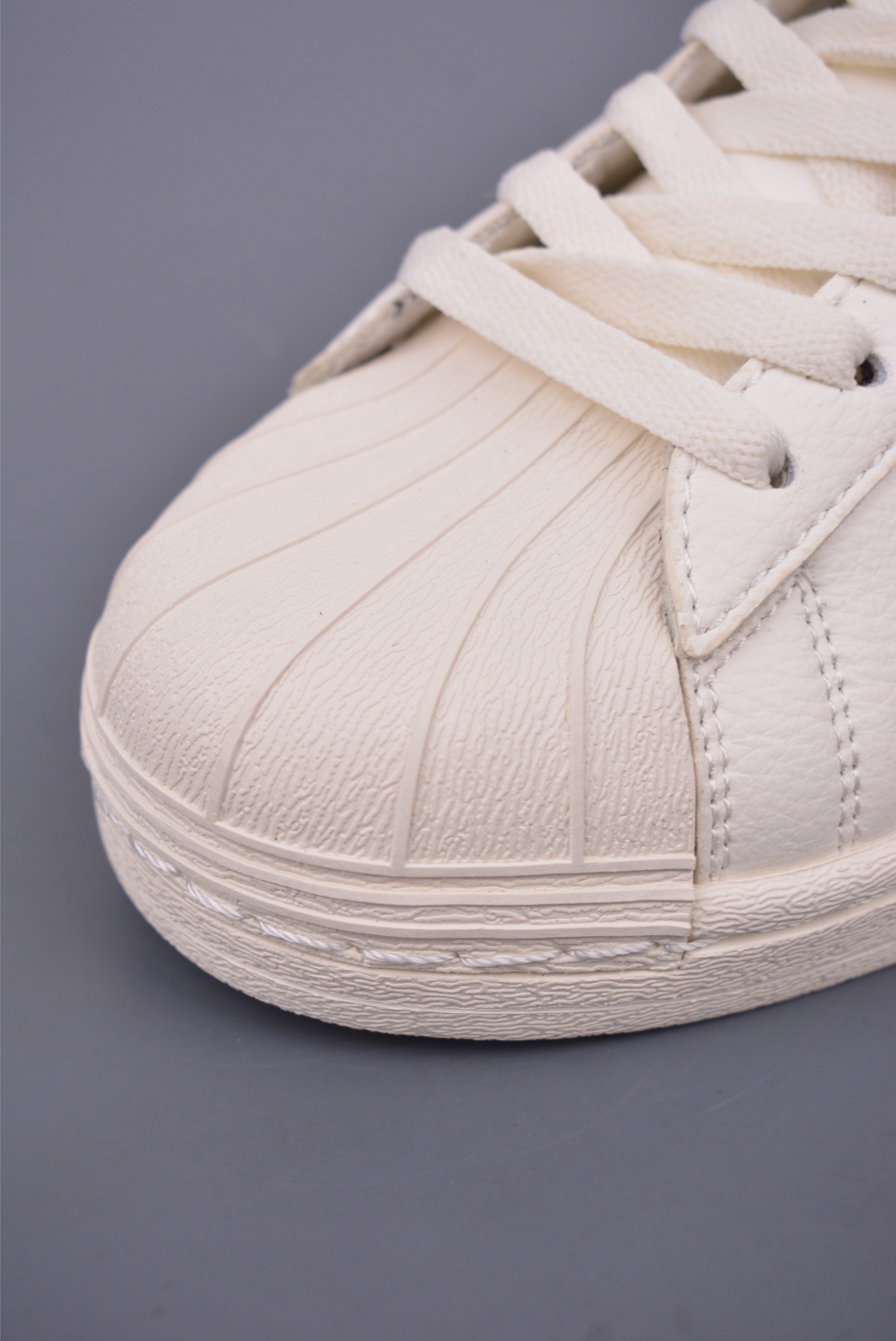 Adidas Superstar W JJJJOUND: Classic White Sneakers with Premium Leather 6 i1746752738473 8439 0 5