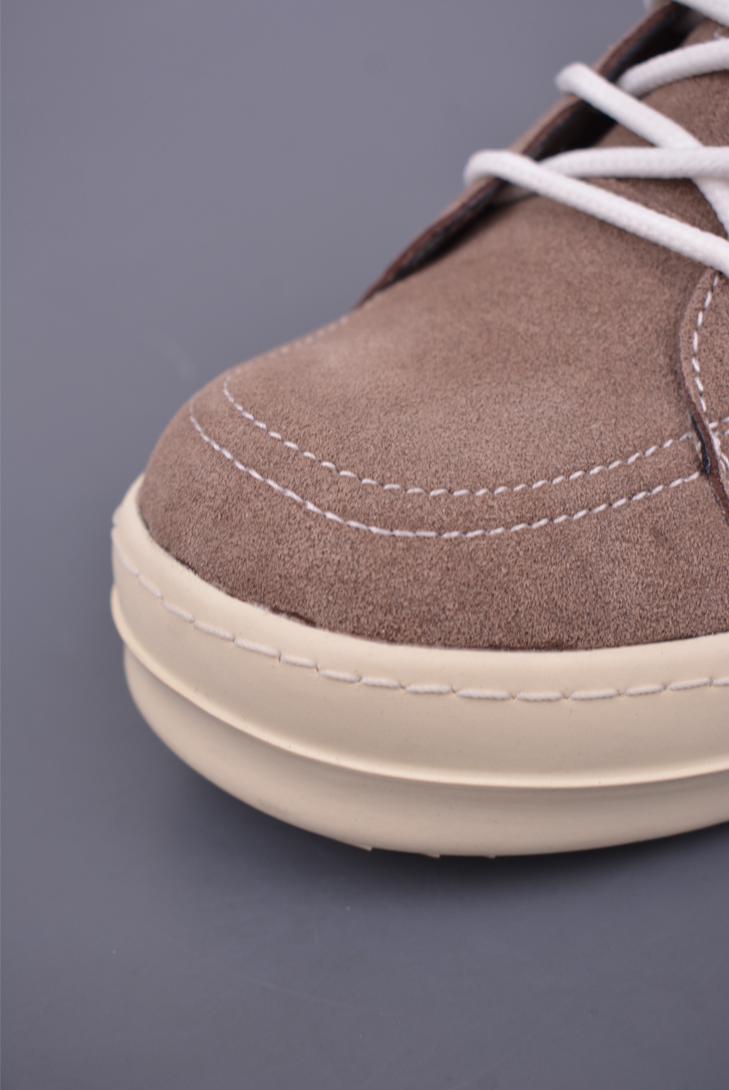 Rick Owens Hollywood Low-Top Sneakers - Suede Leather Lace-Up Round Toe 6 i1746752945620 2375 0 5