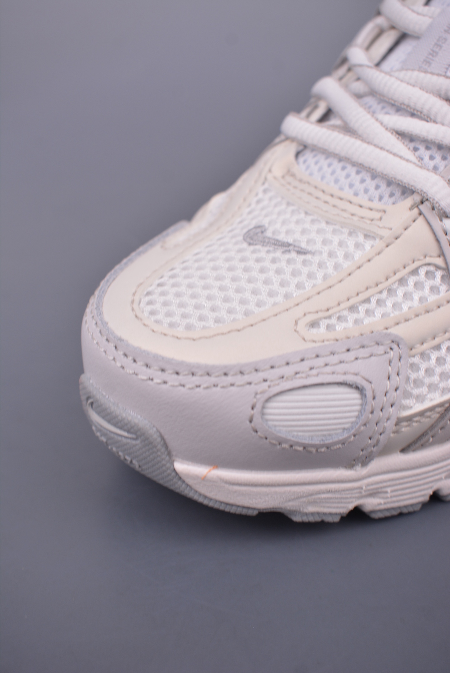 Nike P-6000 Retro Running Shoes - Stylish and Comfortable, Various Sizes 6 i1746917843964 4218 0 5