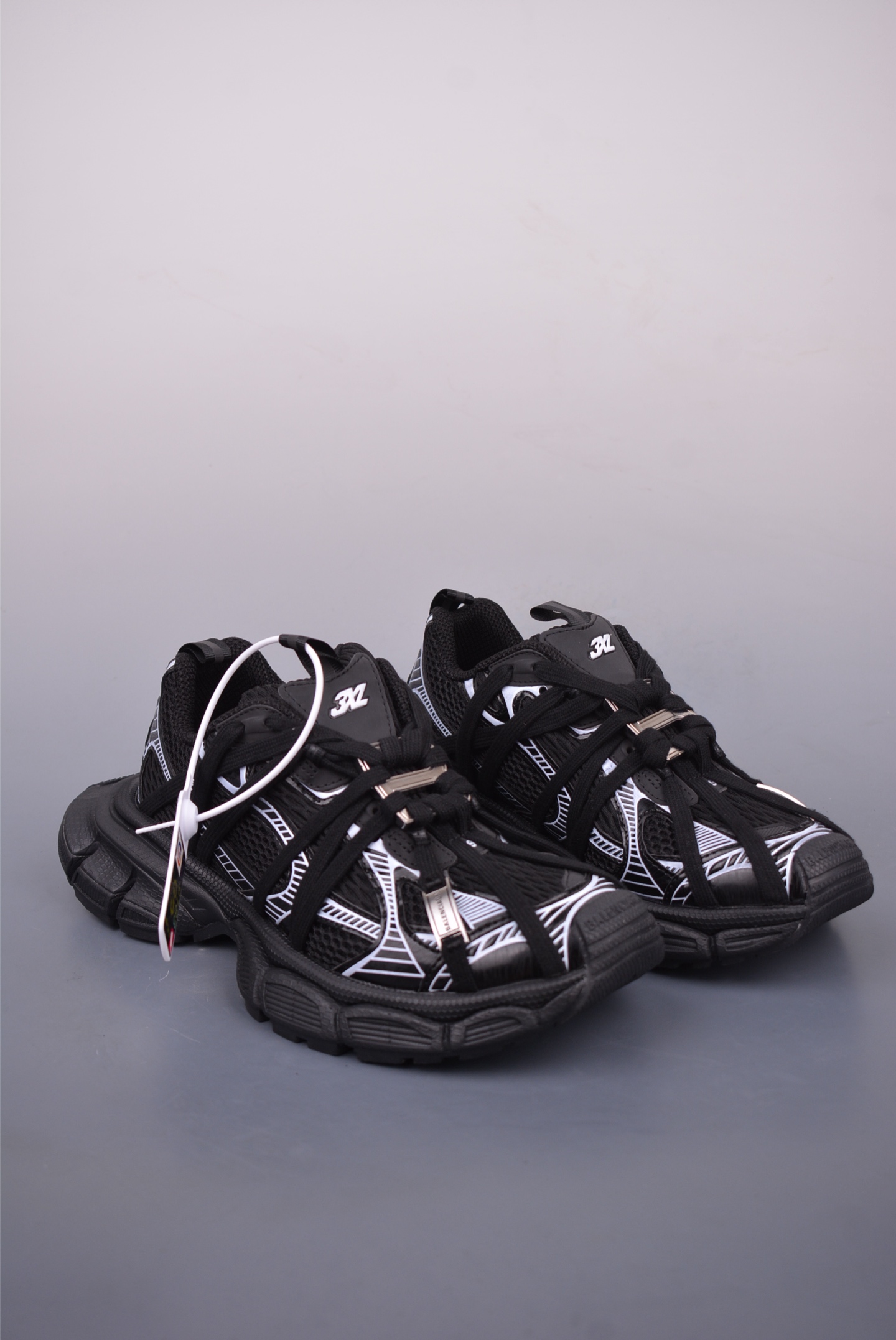 Balenciaga 3XL Sneakers - Black Lace-Up Running Shoes for Men and Women 1 i1746917970976 221 0 0