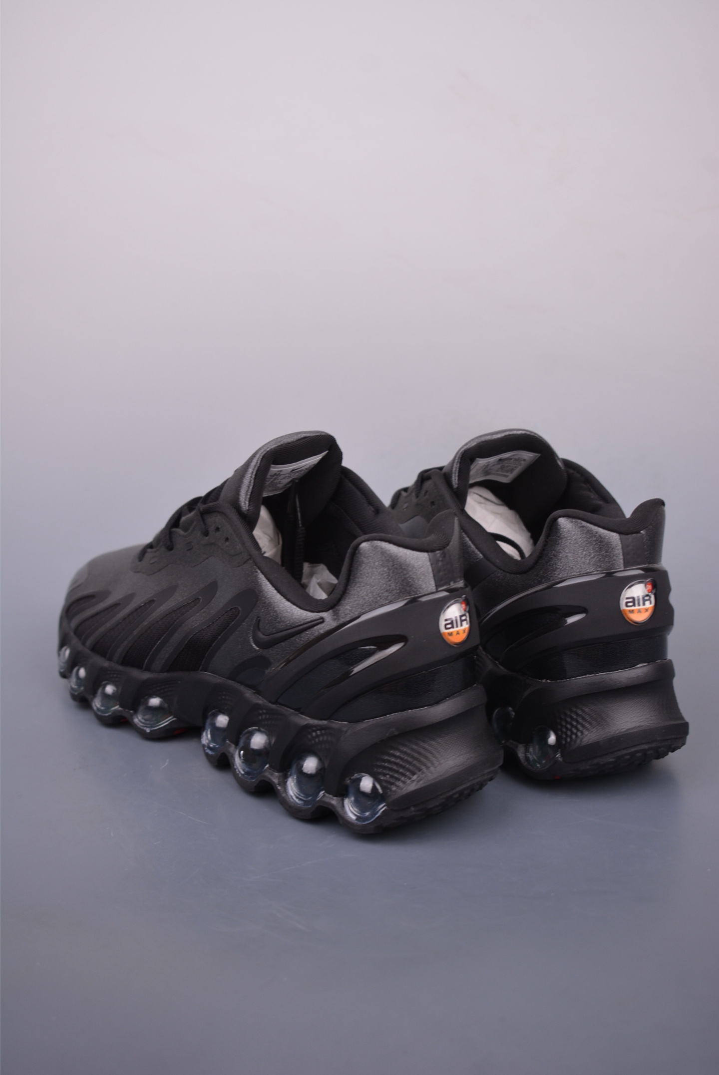 180 Nike Air Max DN8 全掌科技气垫 缓震运动跑鞋 HF5509-002