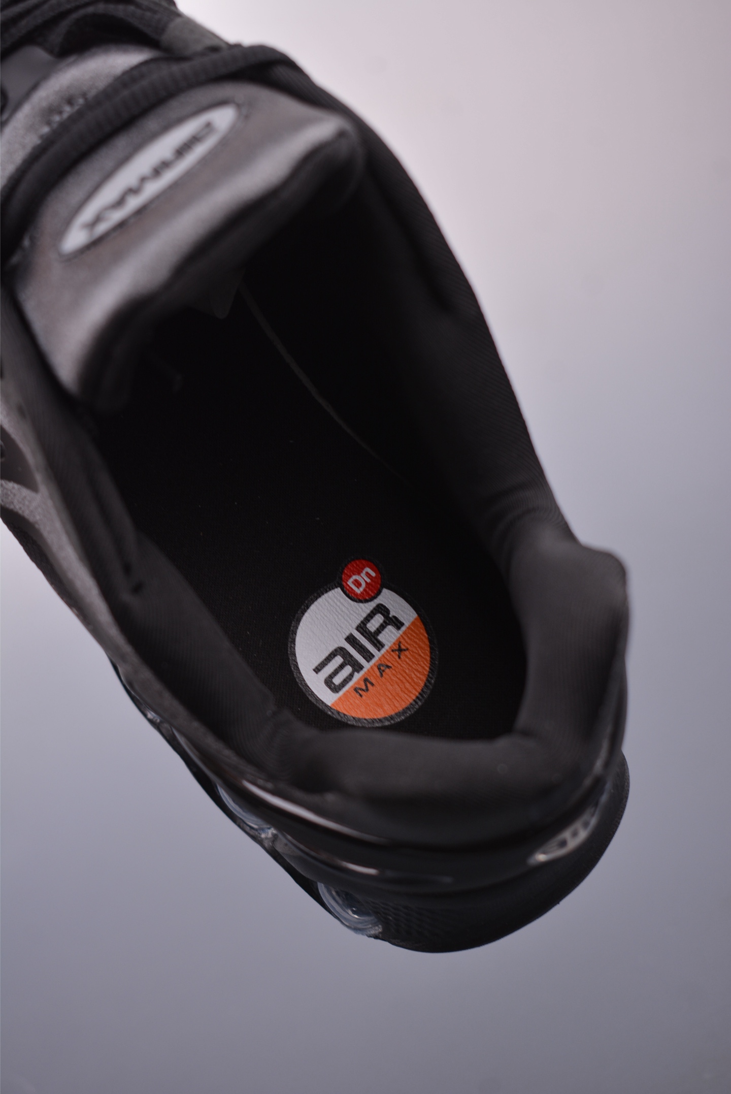 180 Nike Air Max DN8 全掌科技气垫 缓震运动跑鞋 HF5509-002
