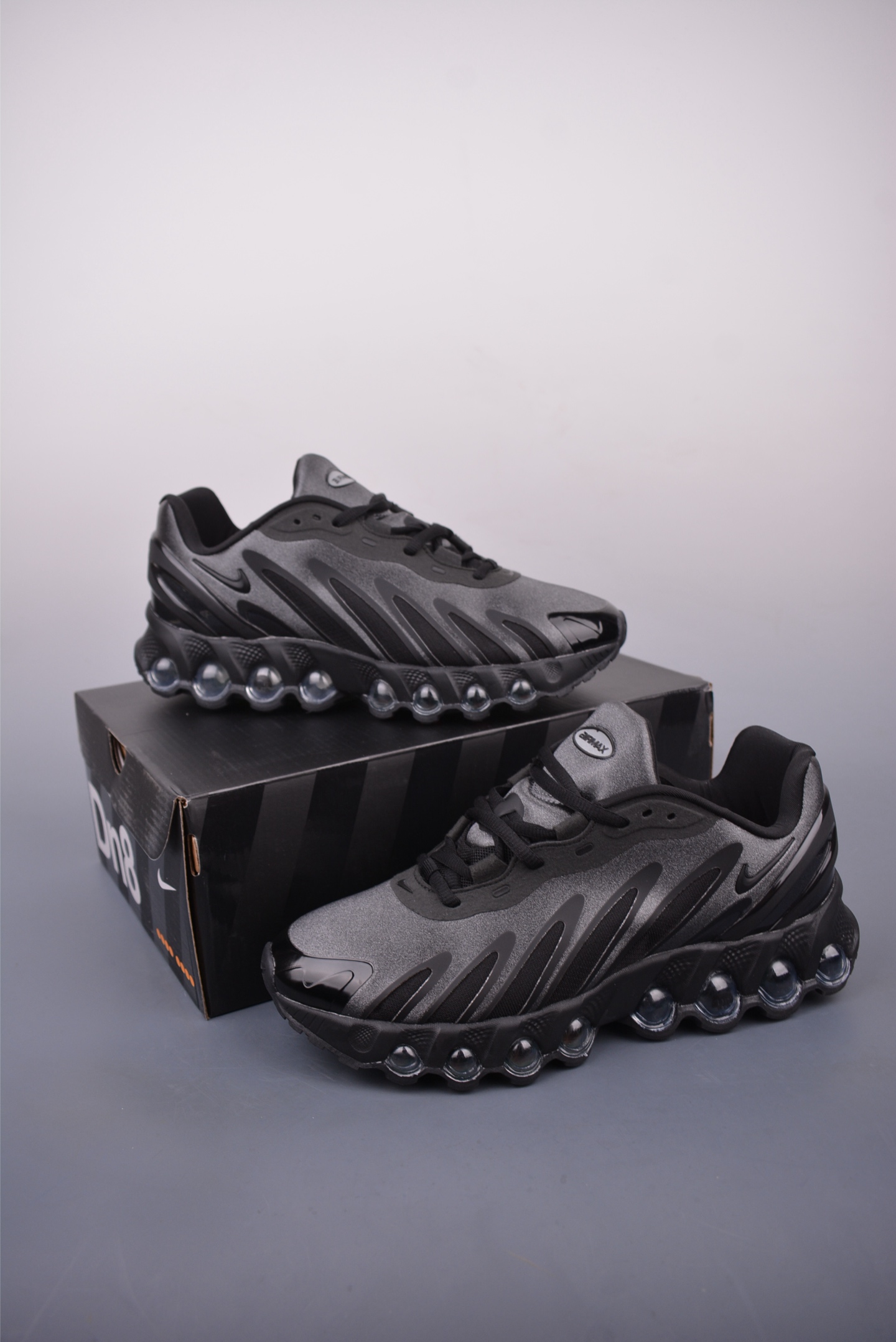 180 Nike Air Max DN8 全掌科技气垫 缓震运动跑鞋 HF5509-002
