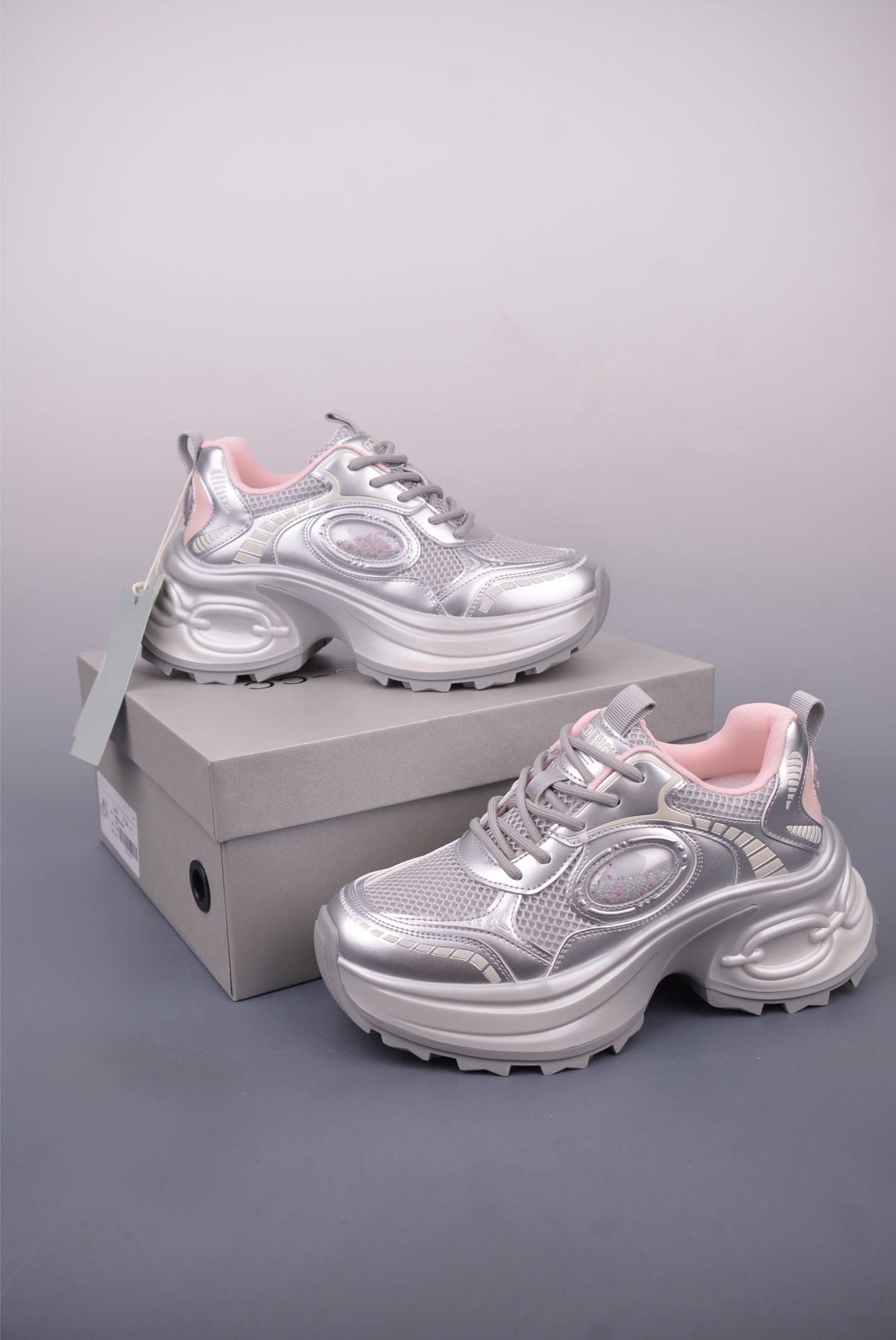Gucci Chunky Low Platform Sneakers - Silver Mesh Dad Shoes - Height Increasing 5 i1746993431514 7710 0 4