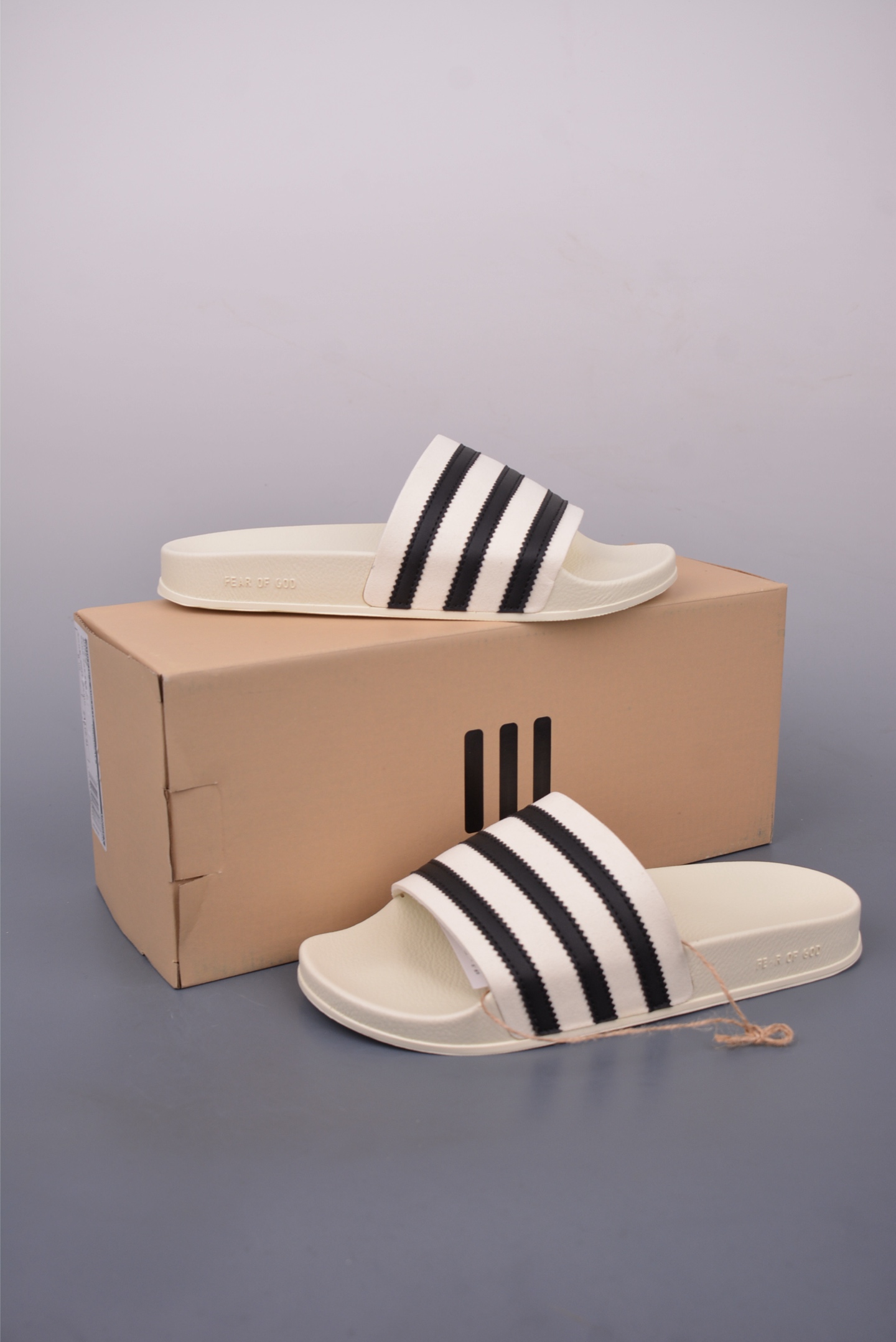 Fear of God x Adidas Adilette Slides Striped Comfort Sandals IH22703324 2 i1746993677354 5101 0 0