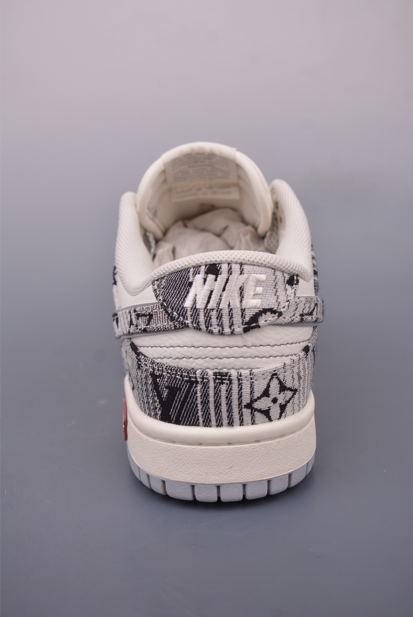 280 Nike SB Dunk Low LV联名 SC9772-807
