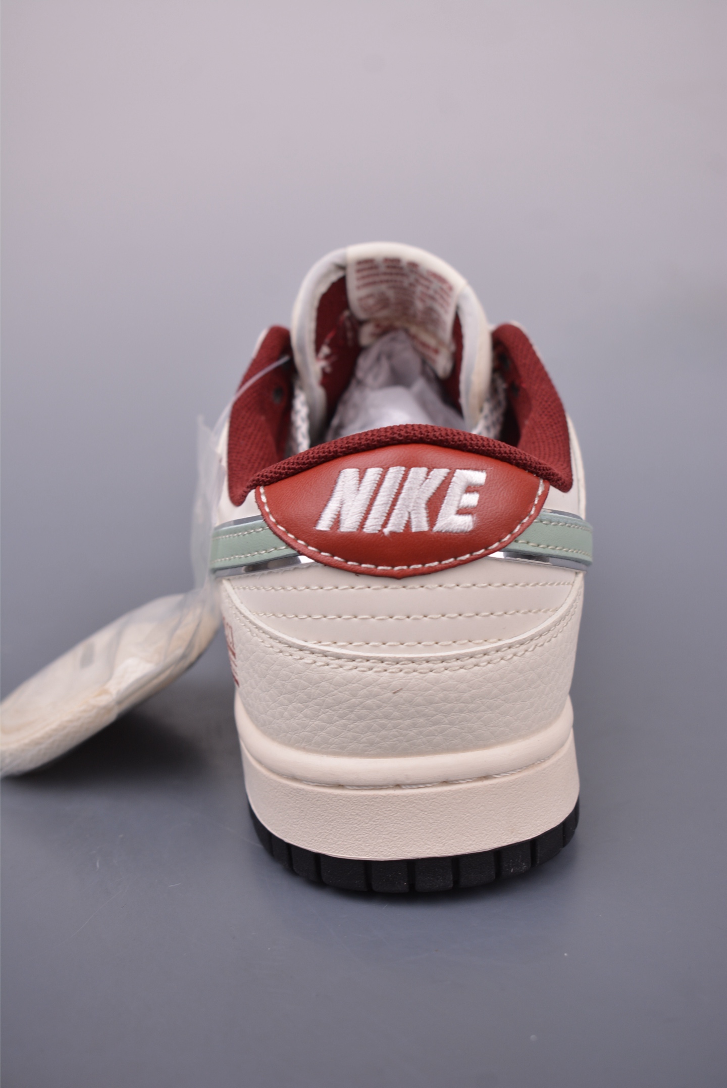260 Nike SB Dunk Low Gucci联名 XF8698-087