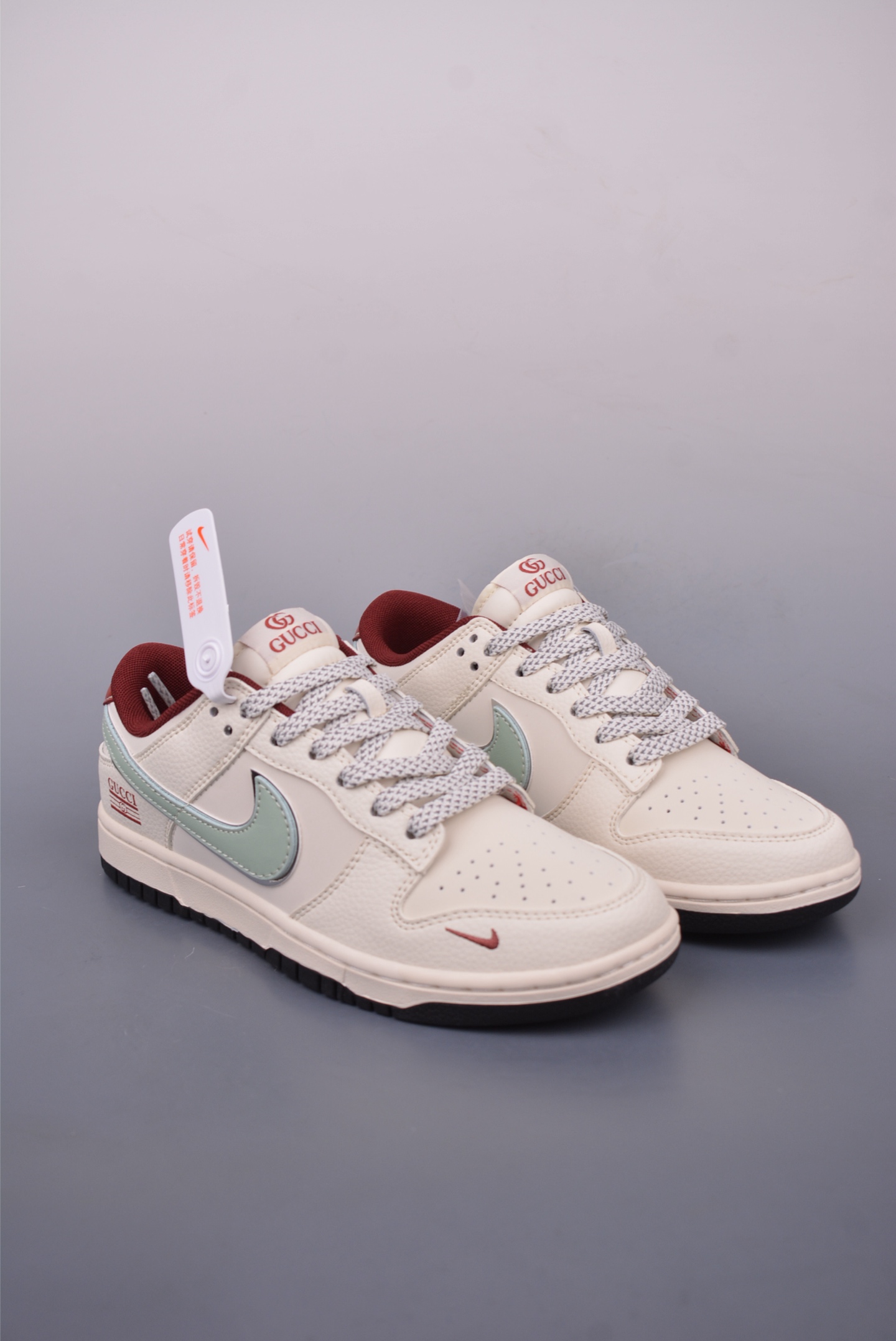 260 Nike SB Dunk Low Gucci联名 XF8698-087
