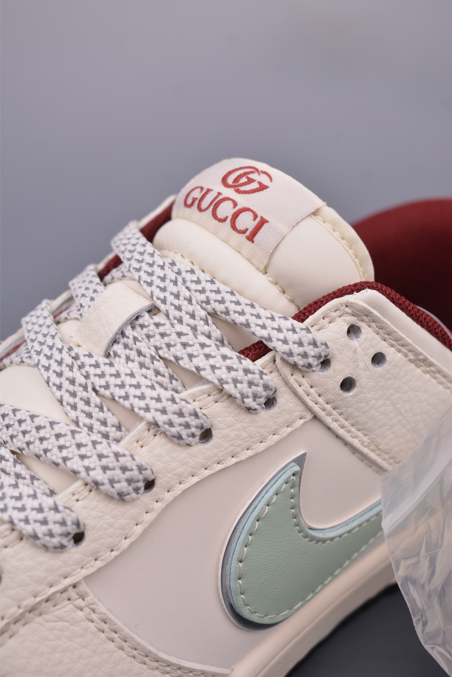 260 Nike SB Dunk Low Gucci联名 XF8698-087