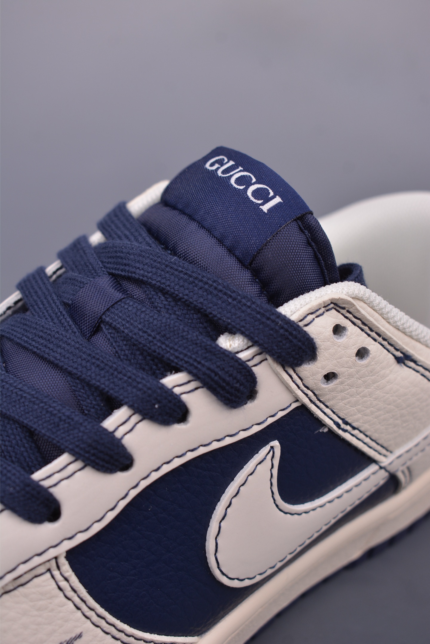 280 Nike SB Dunk Low Gucci联名 FC1688-227