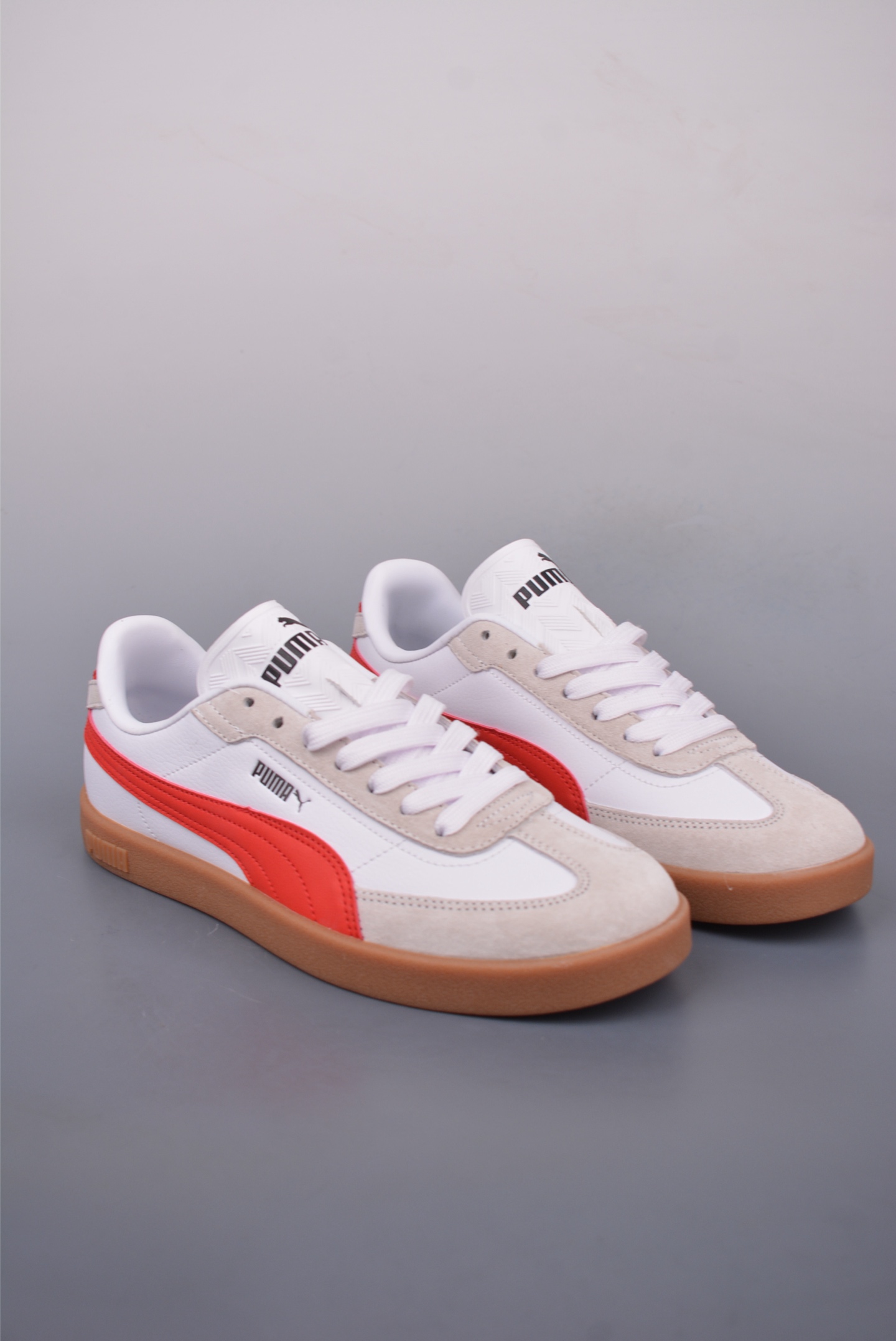 150 PUMA Club Li Era 轻便防滑低帮板鞋 397447