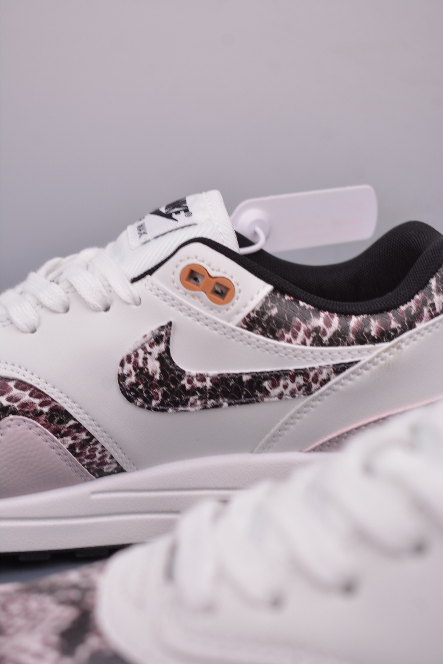 Nike Air Max 1 Retro Running Shoes, Premium Comfort and Style 8 i1747048706409 9817 0 7