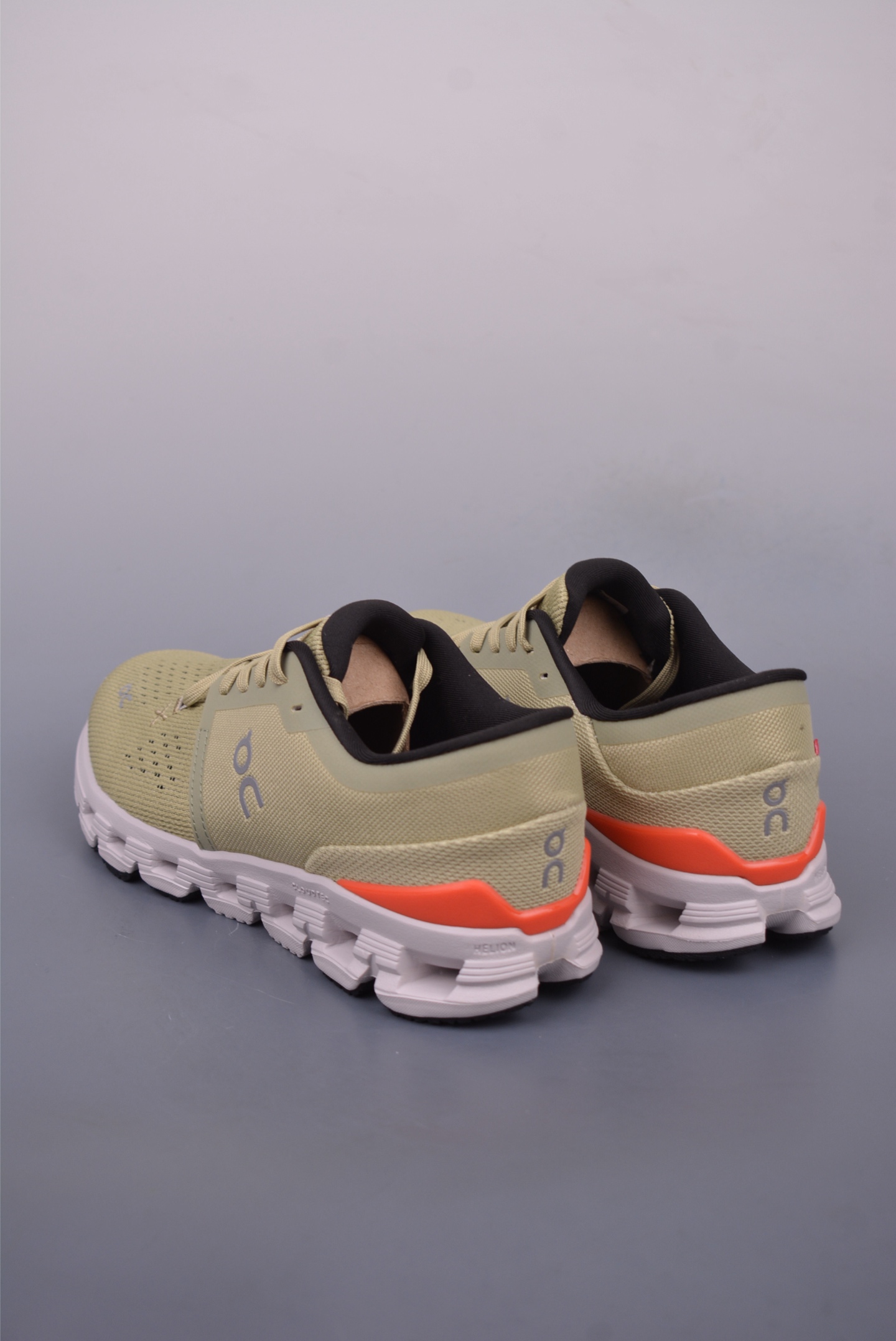 On Cloudtilt Loewe Running Shoes - Outdoor Street Style & Comfort 3 i1747048874365 2260 0 1