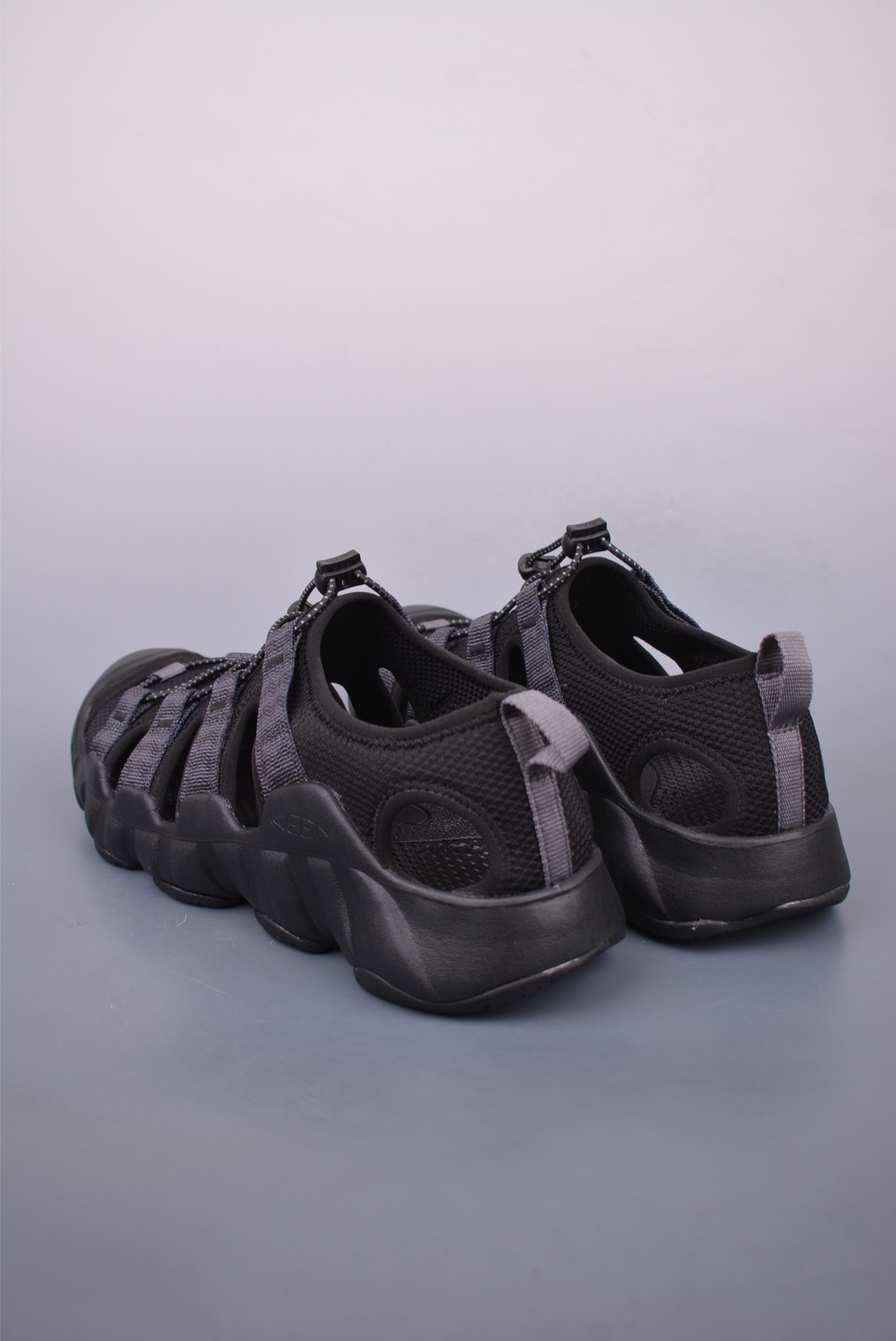 [Sandals and Slippers Series]KEEN Cohen ShantiEVA Little Red Book Popular Outd