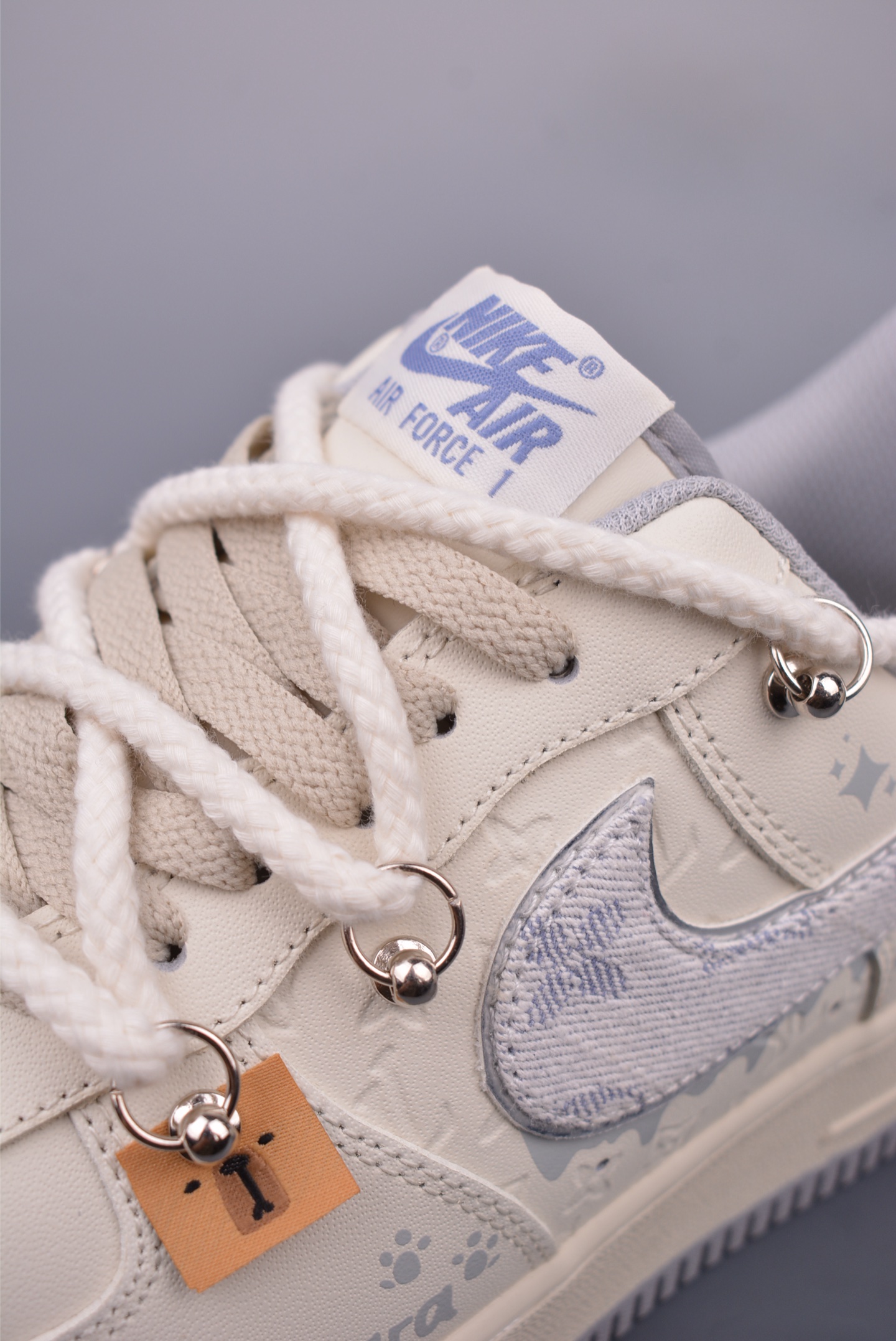 260 Nike Air Force 1 Low 卡皮巴拉解构鞋带 LV0506-220