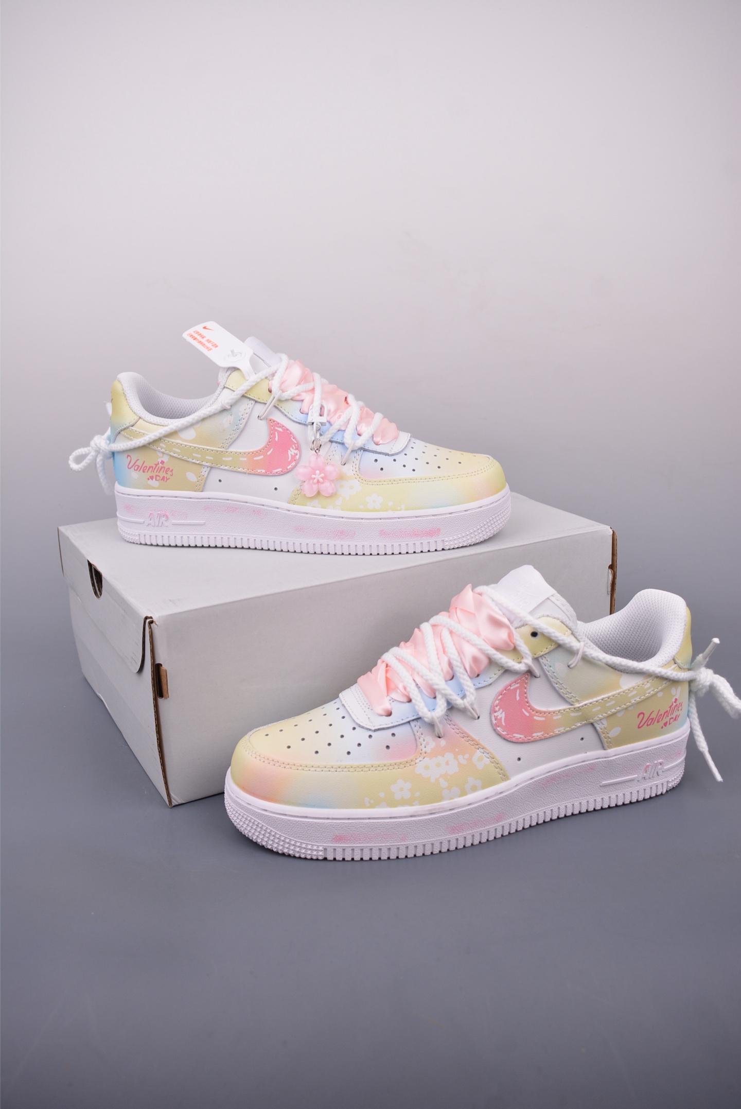 180 Nike Air Force 1 Low 色彩渐变 小桃花 DD8959-100