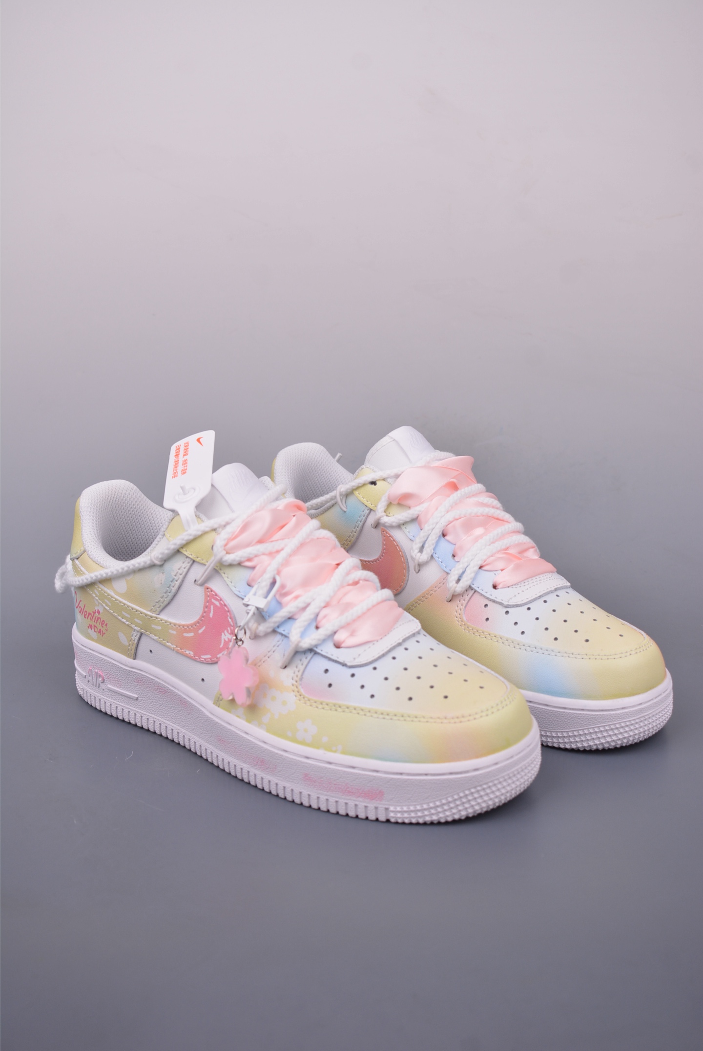 180 Nike Air Force 1 Low 色彩渐变 小桃花 DD8959-100