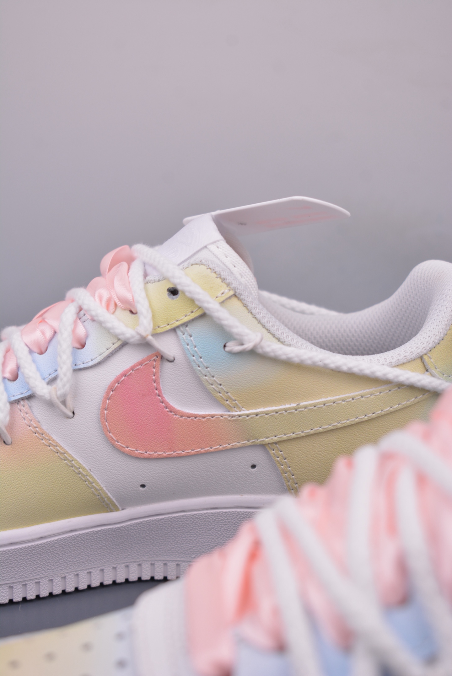 180 Nike Air Force 1 Low 色彩渐变 小桃花 DD8959-100