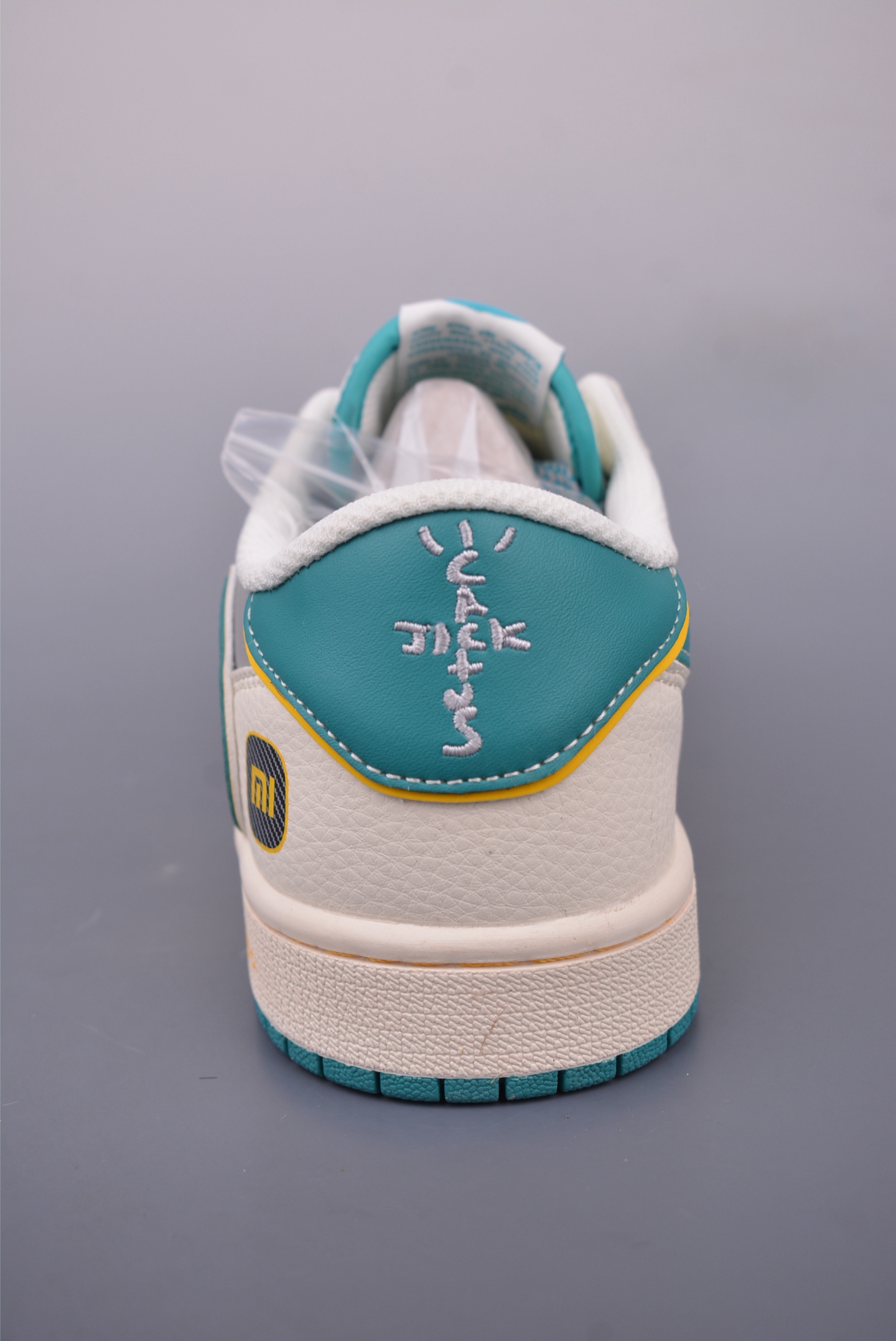 Fragment Design X Xiaomi Air Jordan 1 Low Sneakers - Limited Edition 4 i1747051629333 3003 0 3