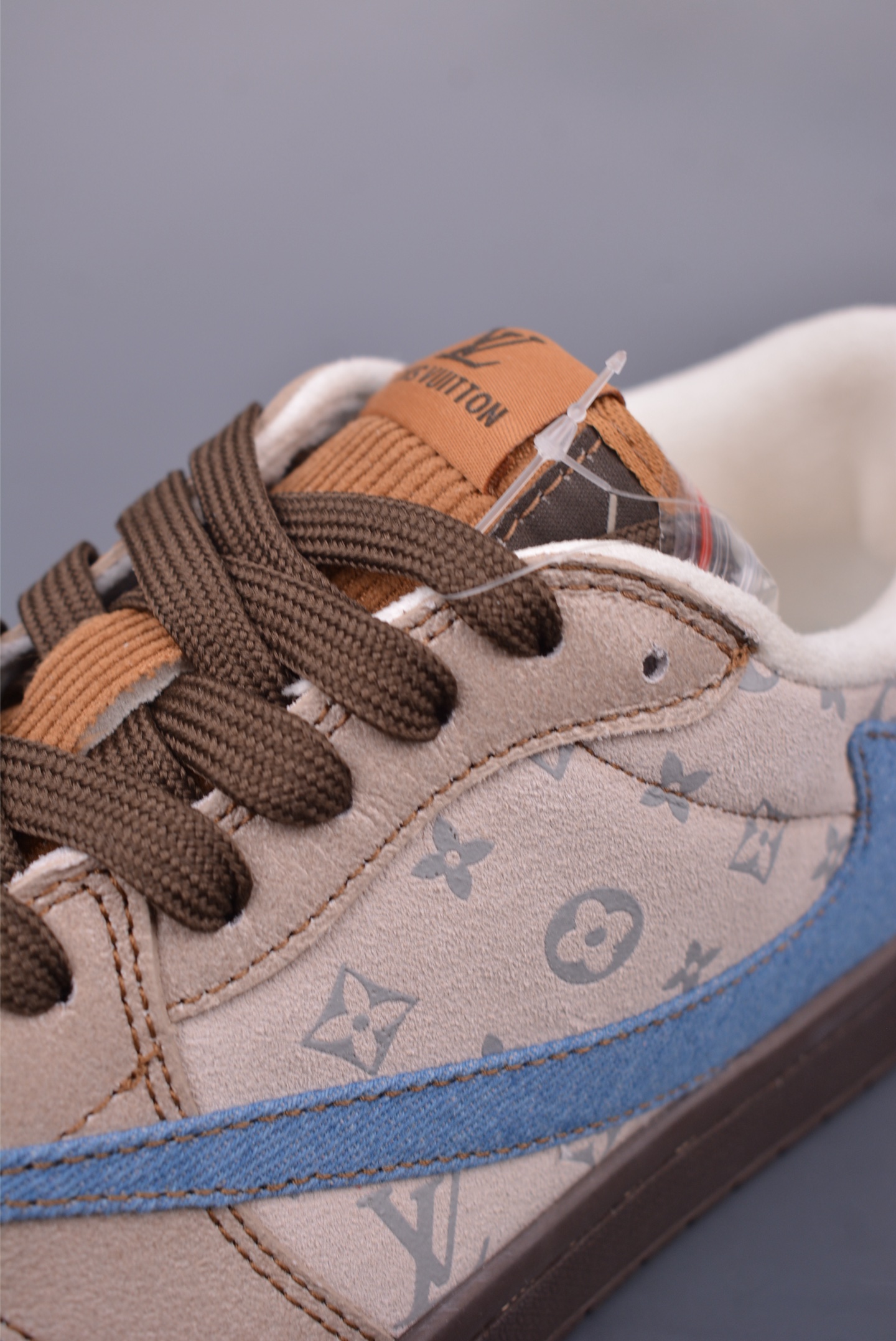 Fragment x Travis Scott x LV Air Jordan 1 Low 三方联名倒钩 CH6336-022