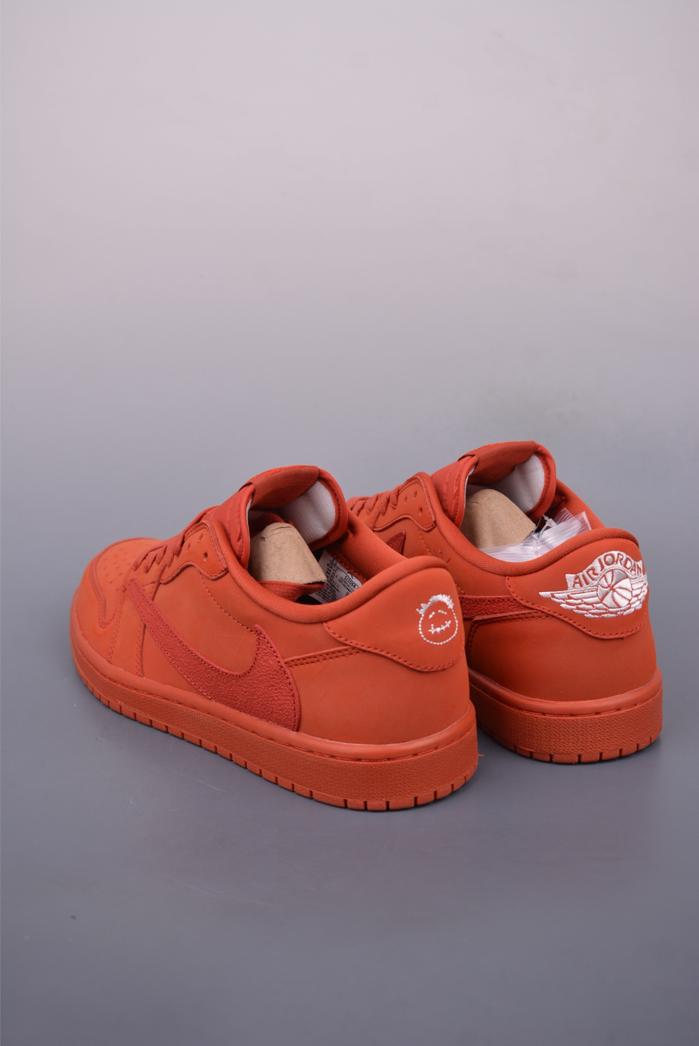 Fragment x Travis Scott Air Jordan 1 Low Collab - Terracotta Haze Edition 2 i1747051874467 1640 0 1