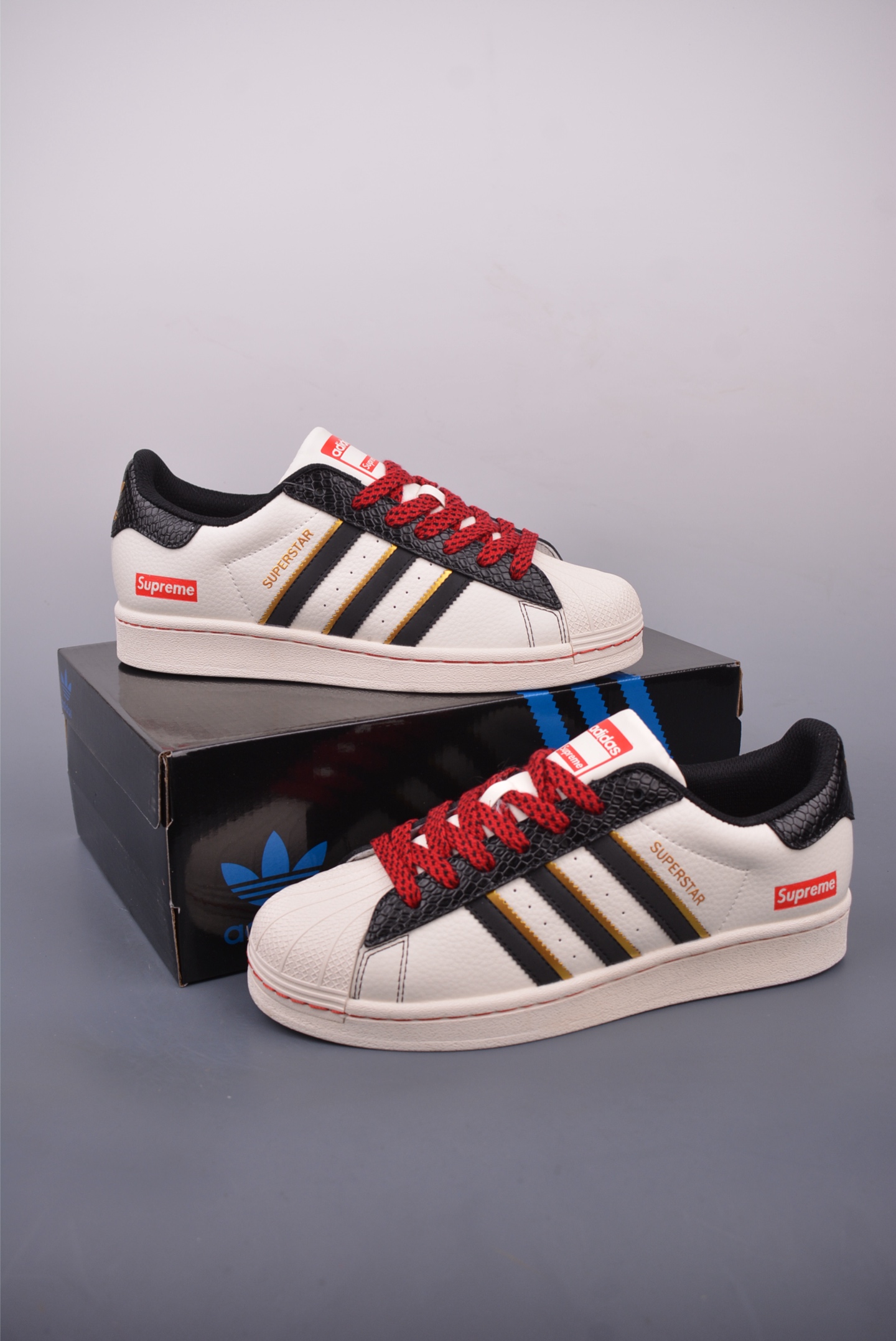 Adidas Originals Superstar x Givenchy '2025' Edition Leather Sneakers 6 i1747052148469 7718 0 5