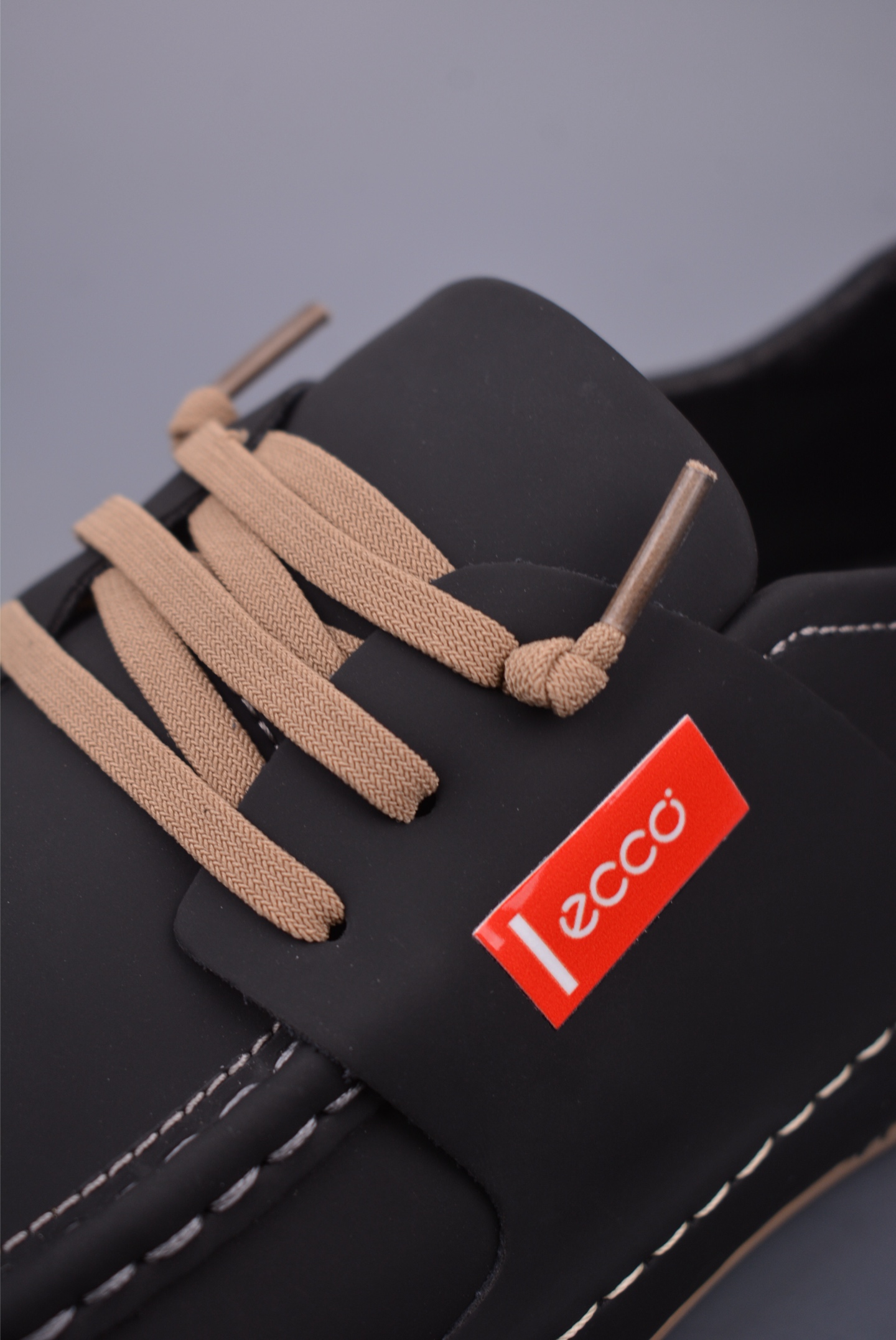 220 ECCO爱步登山鞋男款 舒适户外运动越野跑鞋 200859