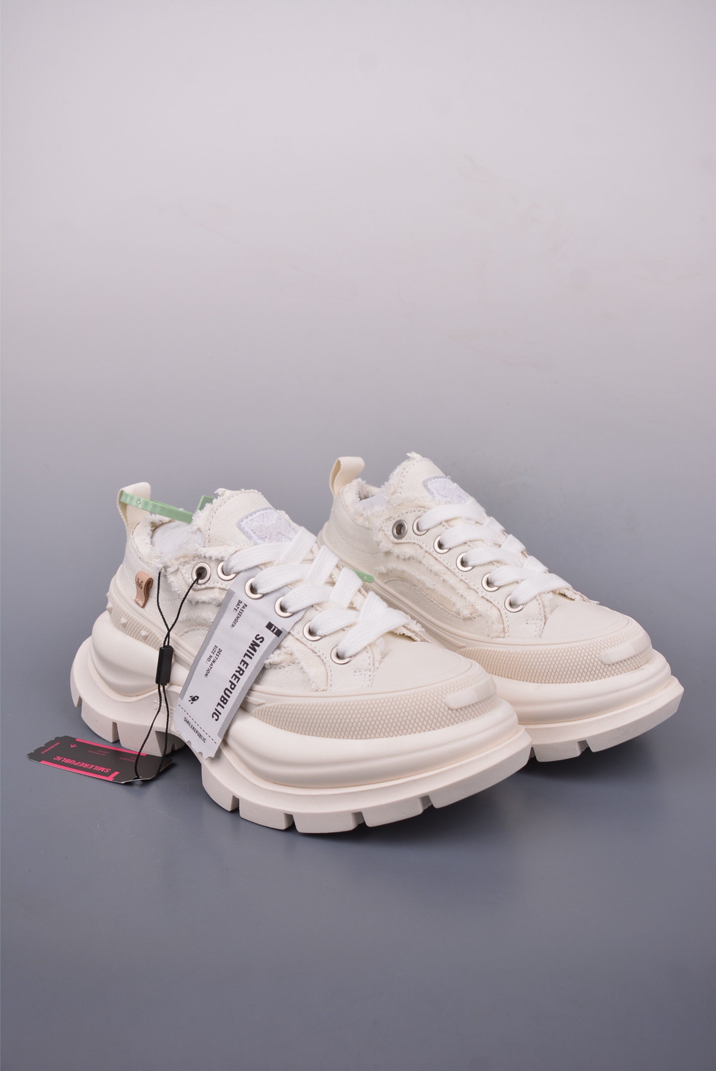 380 25s早春最新款SMILEREPUBLIC 三周年 檀健次老爹鞋2.0系列 重磅来袭 Sr20230106001
