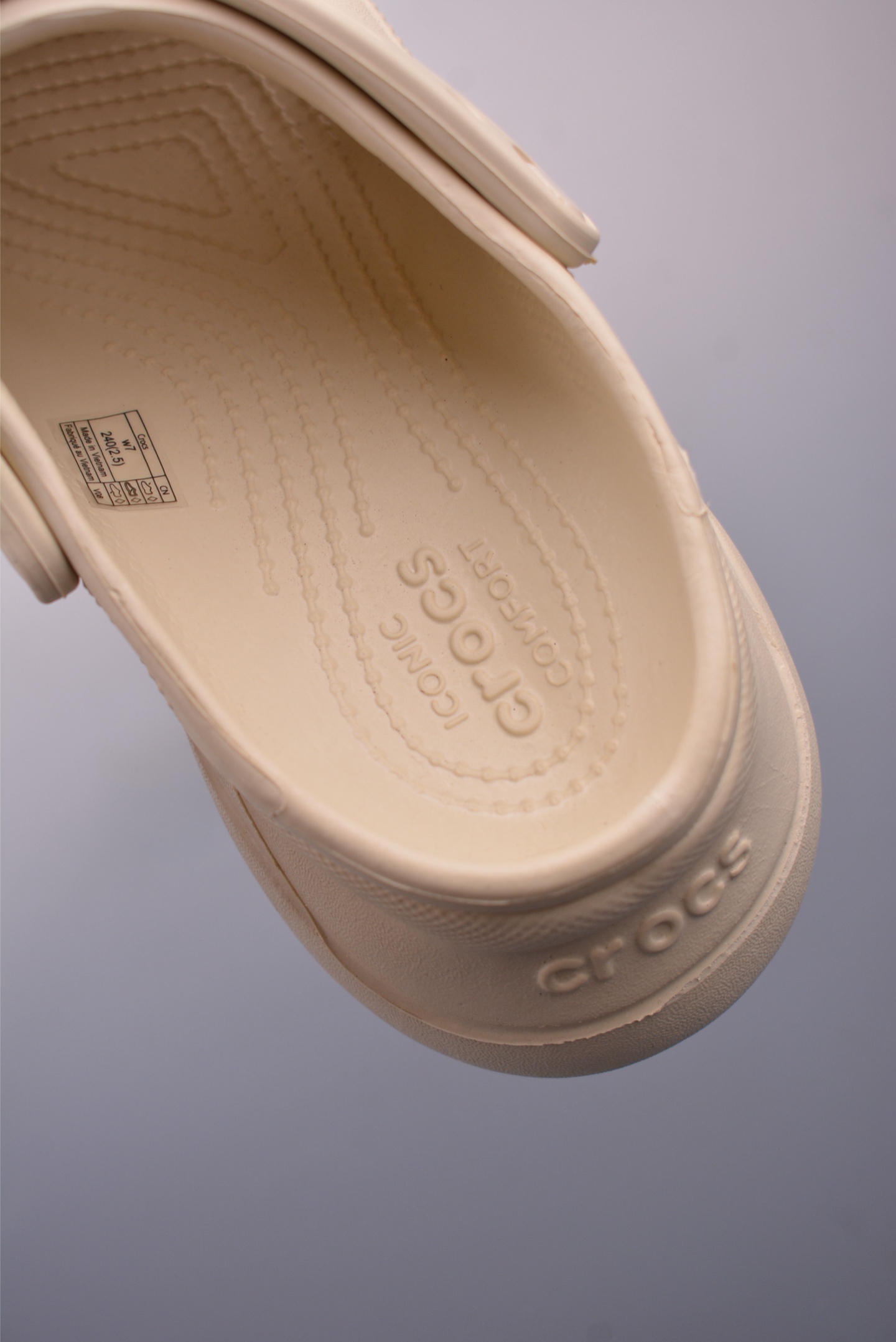 Crocs Women's Classic Platform Clog | Lightweight and Comfortable Beige Sandal 9 i1747126922934 688 0 8
