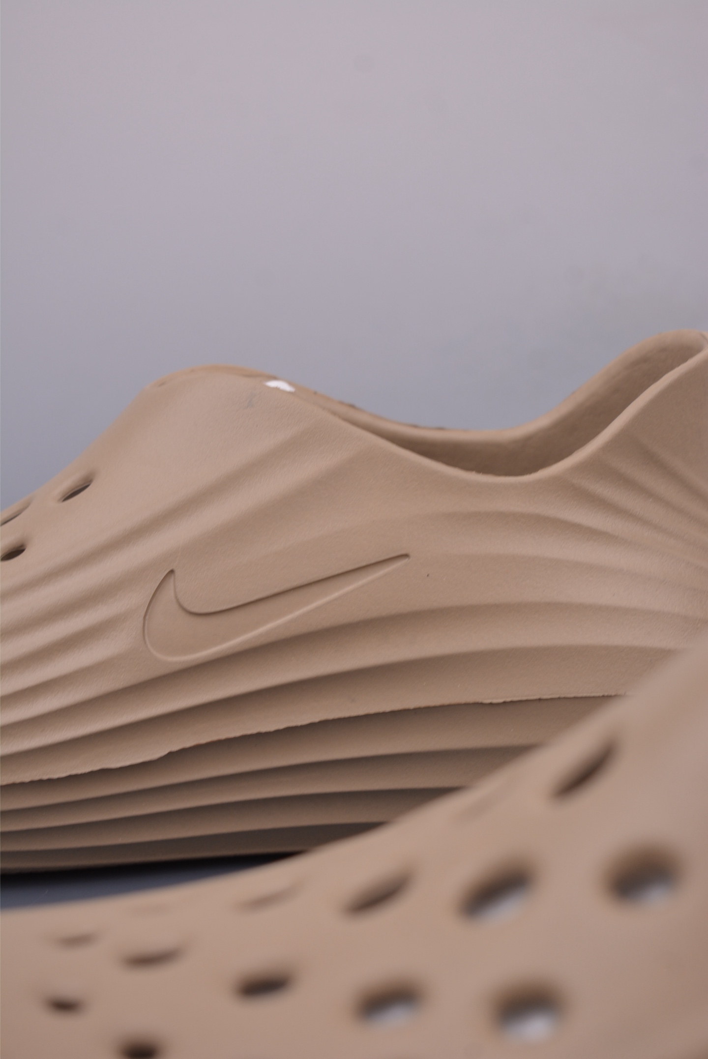 Nike ReactX Rejuven8 Sandals - Summer Essential with Ultimate Comfort 8 i1747127507677 465 0 7