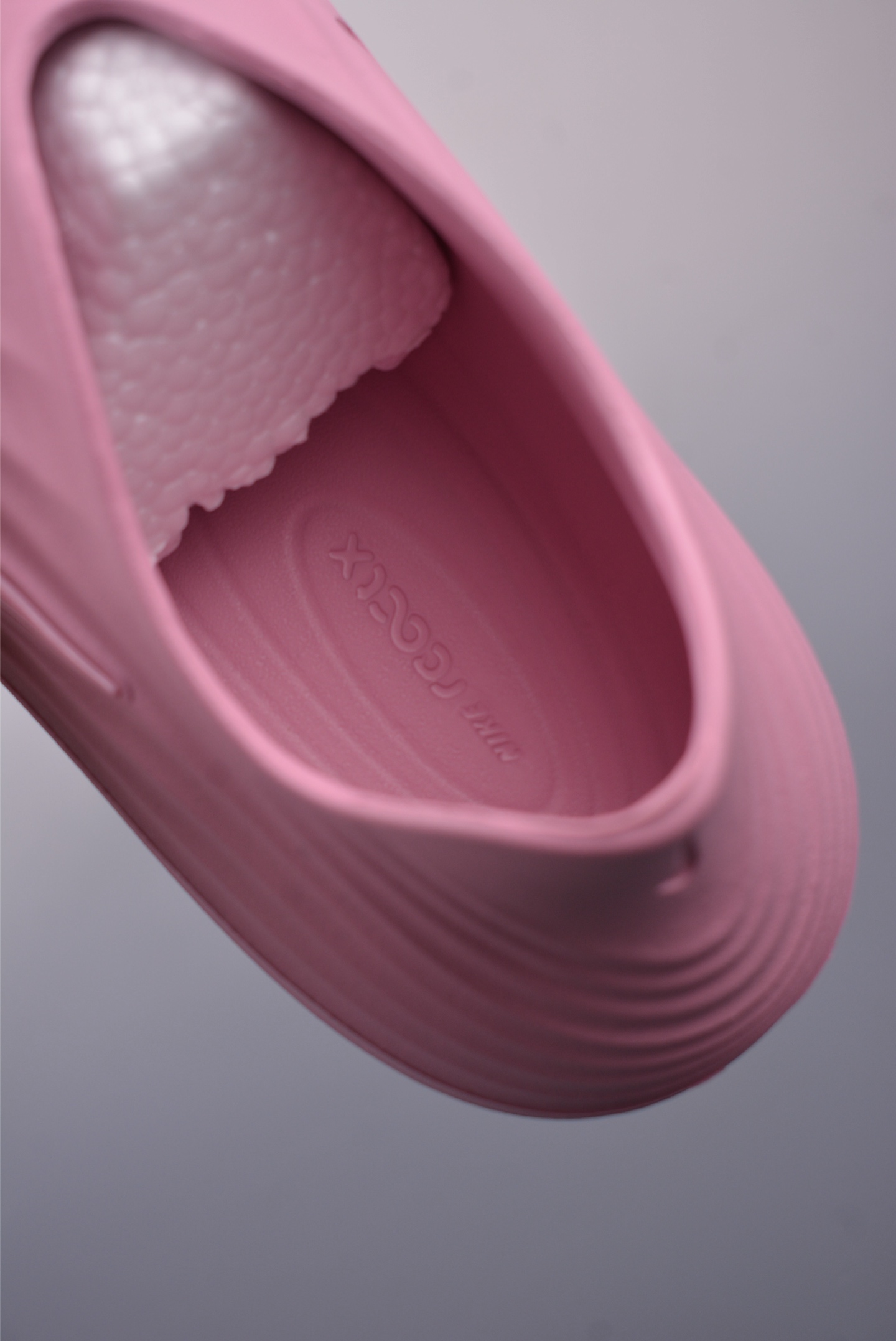 Nike ReactX Rejuven8 Pink Sandals - Summer Essential with ReactX Foam Comfort 10 i1747127523818 7187 0 8