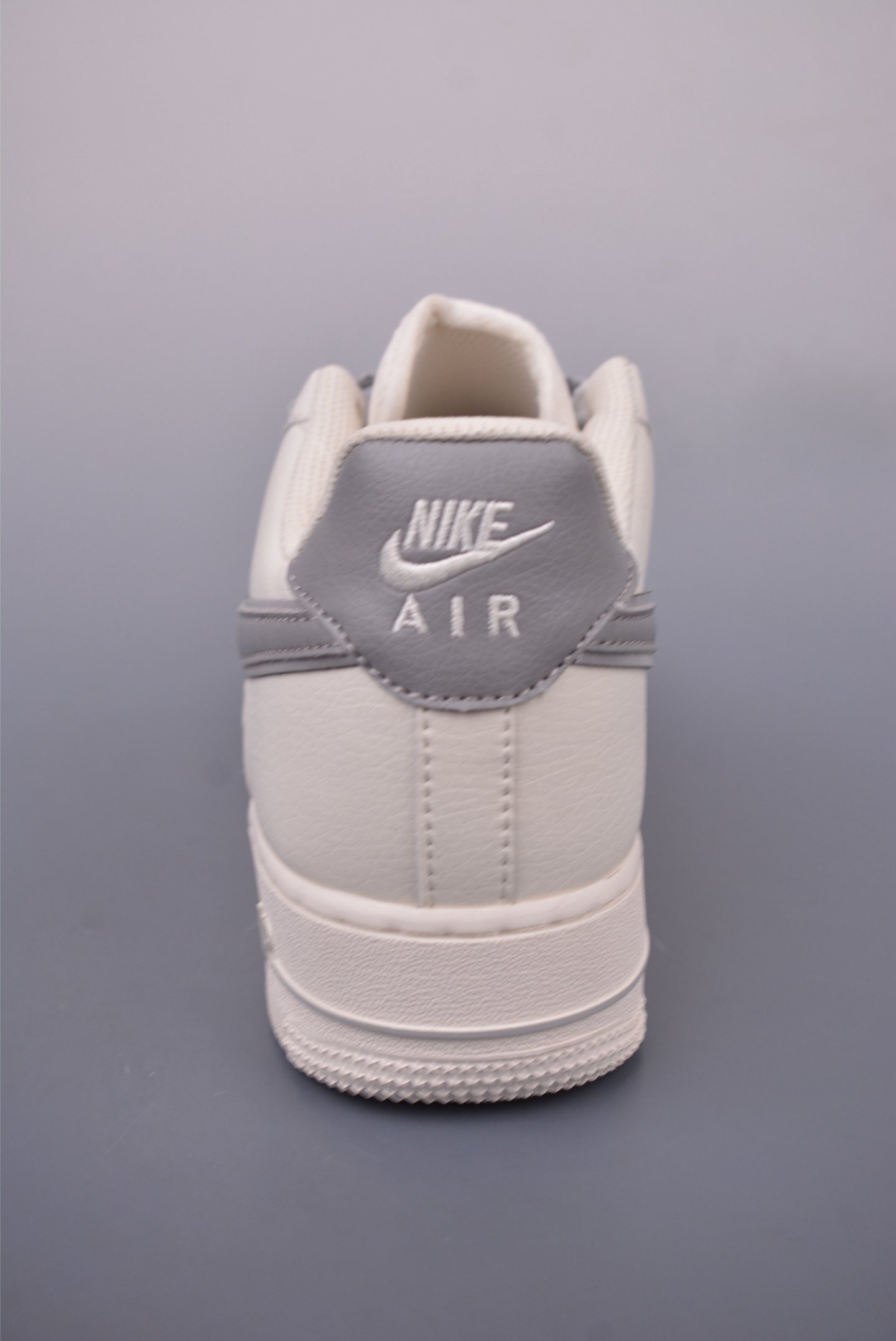 240 Nike Air Force 1 Low 米灰小勾 CJ6106-521