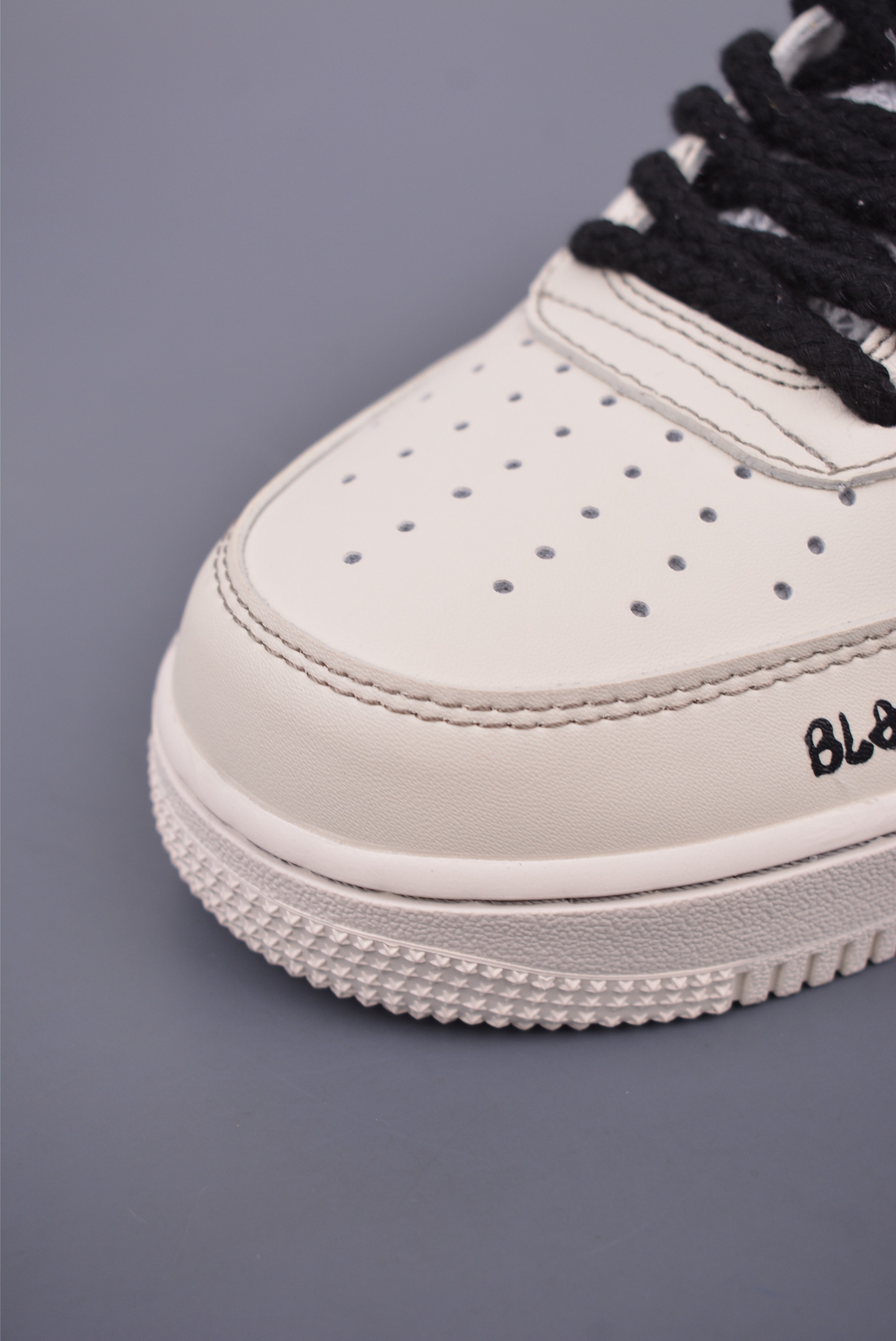 Nike Air Force 1 Low 'Black Cat' Custom Sneakers - Limited Edition 6 i1747127754837 9913 0 5
