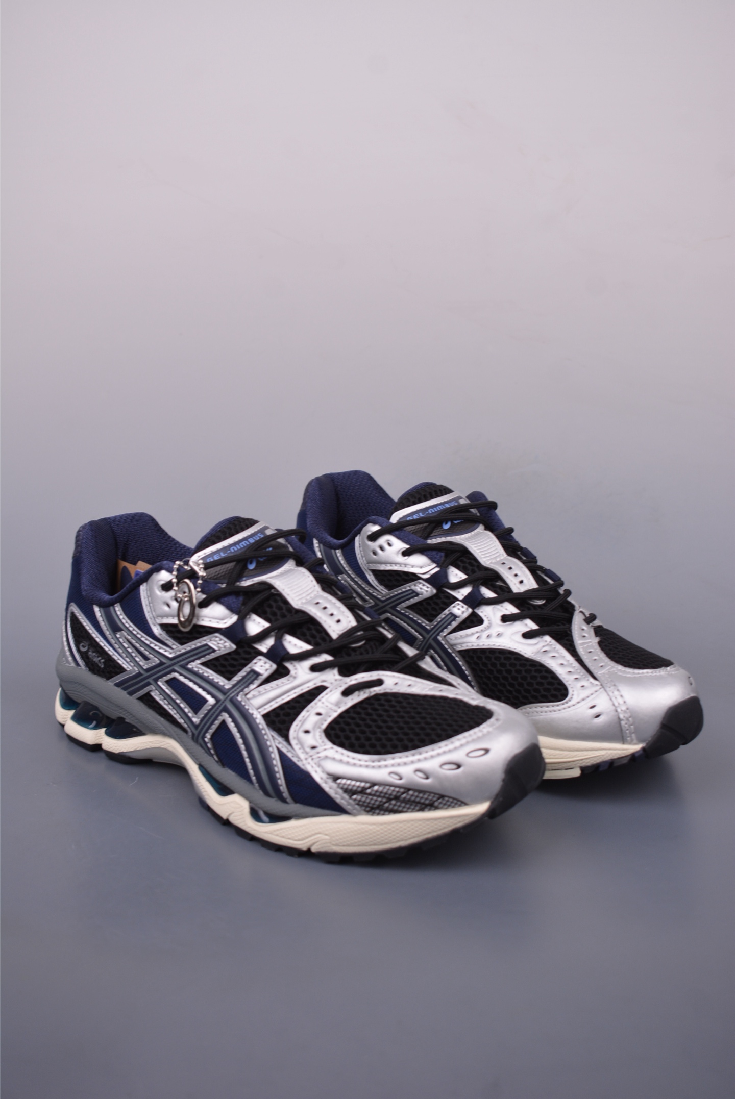 200 Asics GEL-Kahana NIMBUS 10.1 耐磨透气低帮休闲鞋 1203A543-003