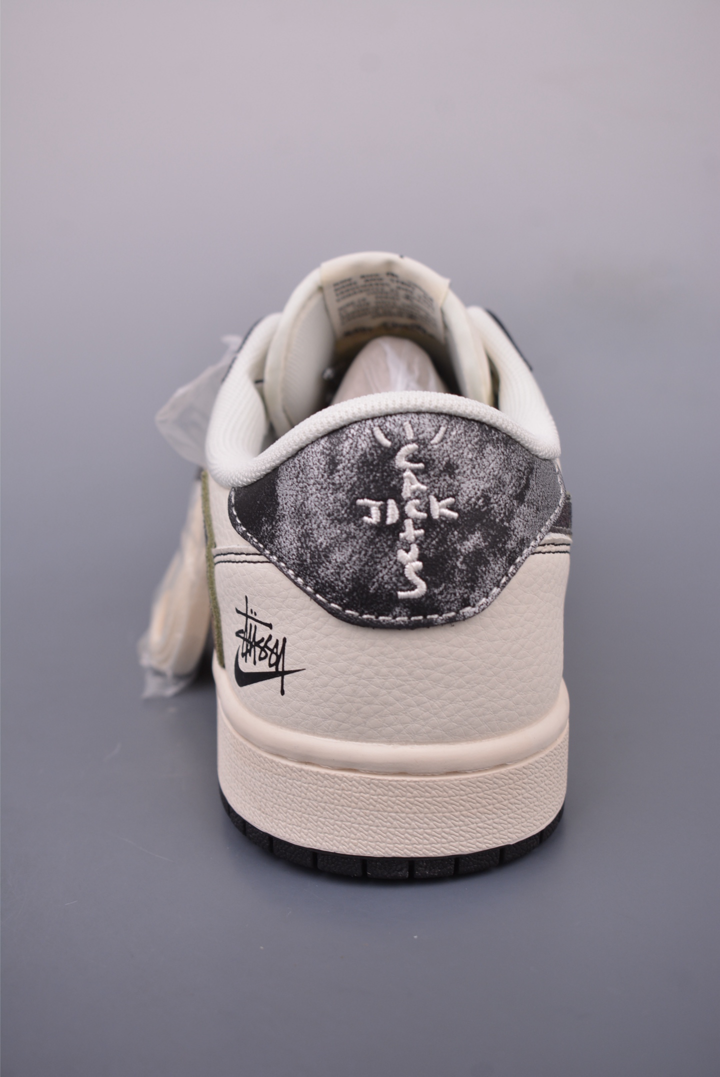 280 Fragment x Travis Scott x 斯图西 Air Jordan 1 Low 三方联名倒钩 XS7089-548