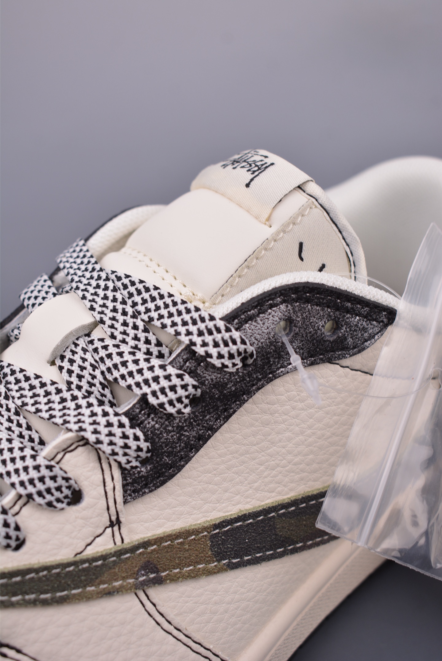 280 Fragment x Travis Scott x 斯图西 Air Jordan 1 Low 三方联名倒钩 XS7089-548