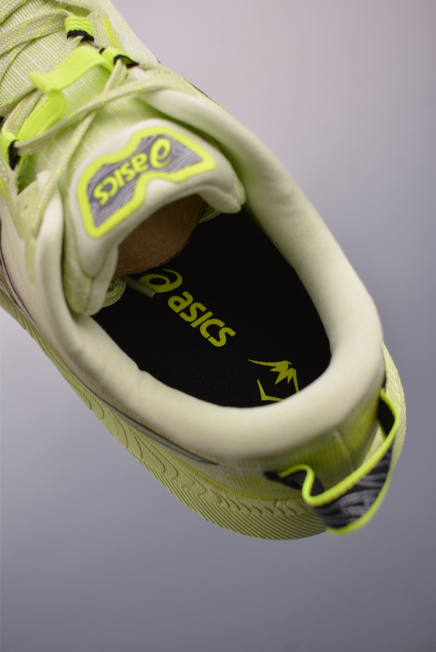 180 Asics Gel-Trabuco Max3 复古亚瑟士透气缓震 男子跑步鞋 1011B800