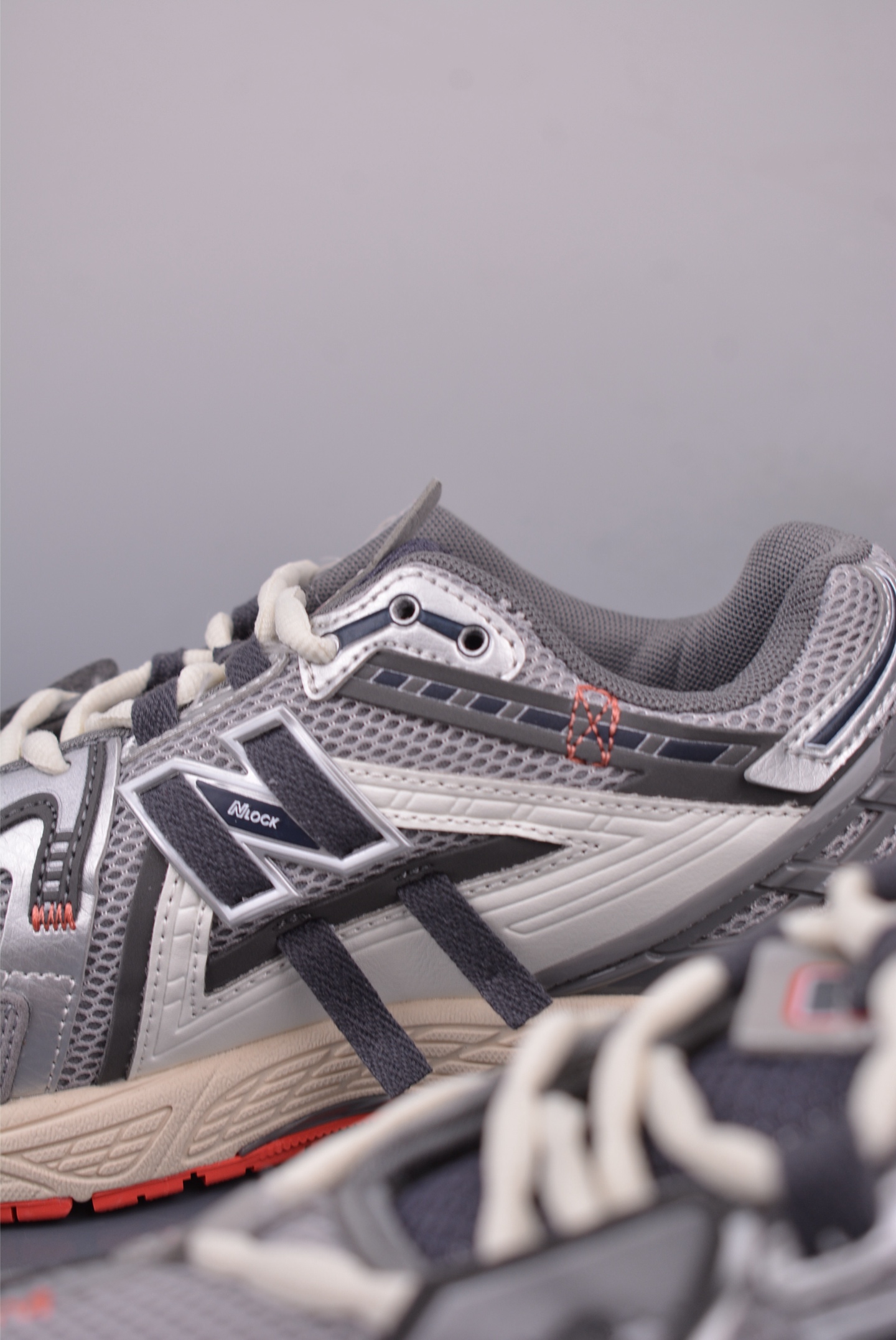 200 New Balance M1906系列 复古单品宝藏老爹鞋款 U1906ACQ
