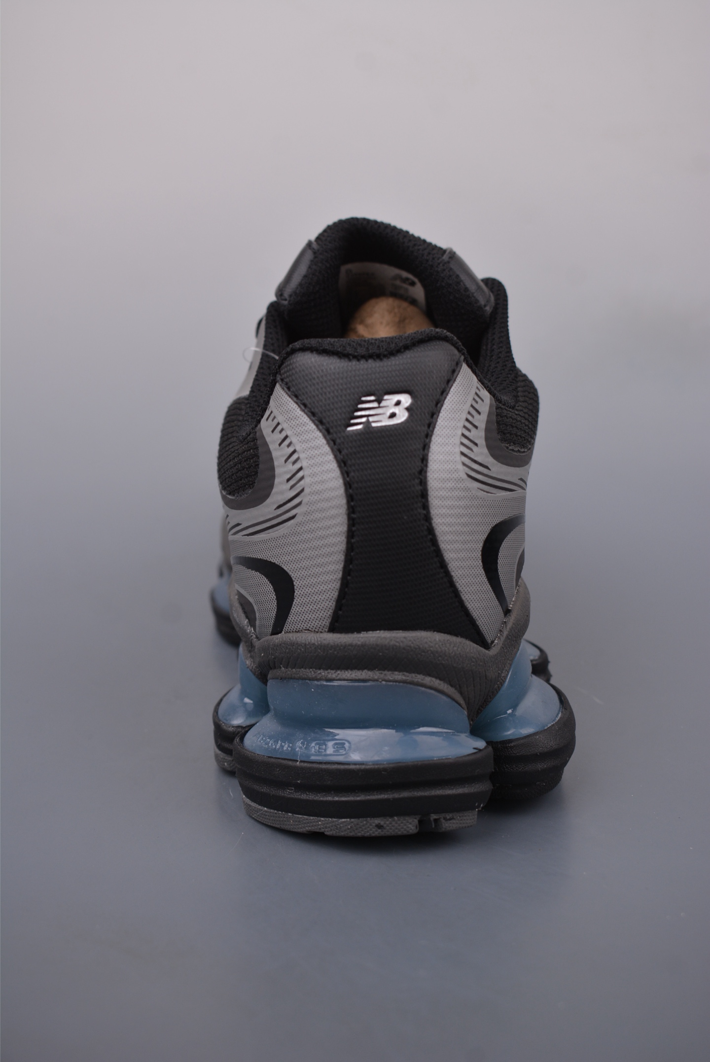 New Balance M2000 Series Fashionable And Versatile Mesh Casual Shoes 5 i1747220487016 3418 0 3